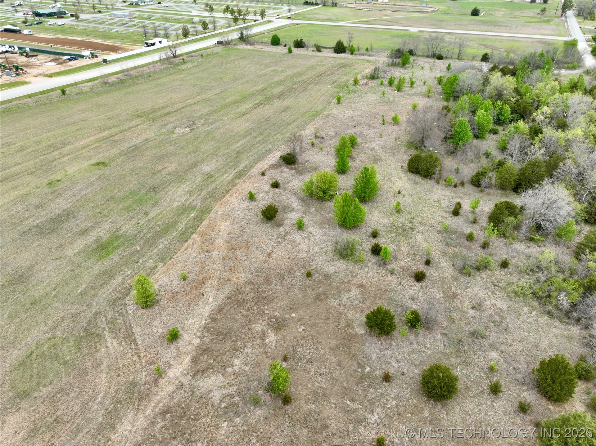 0708 S 4200 Road Property Photo 19