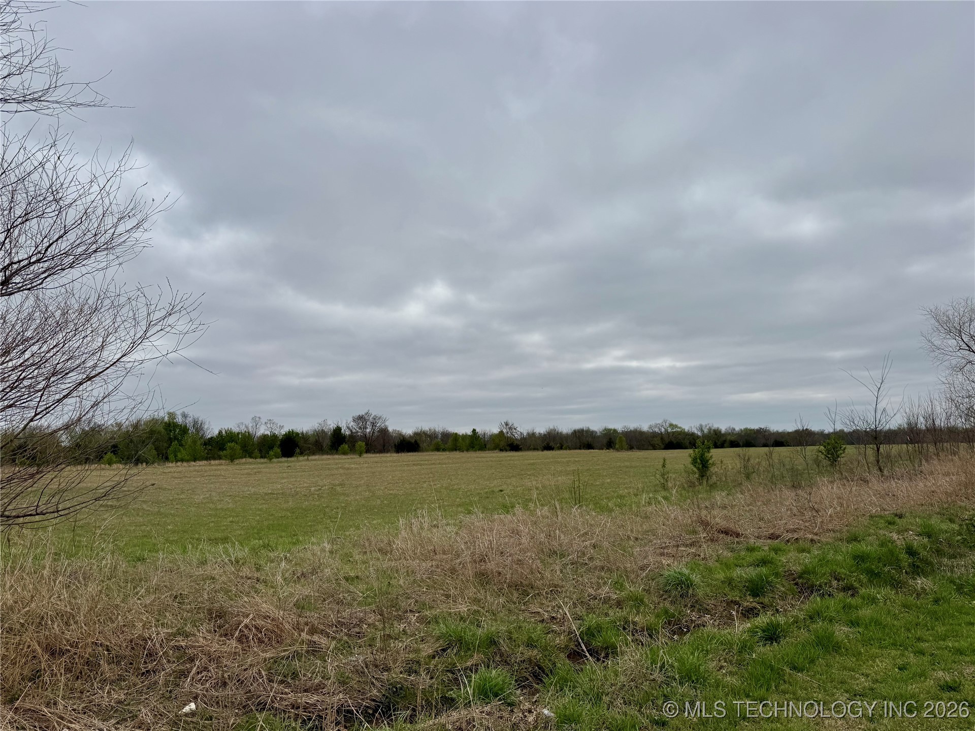 0708 S 4200 Road Property Photo 22