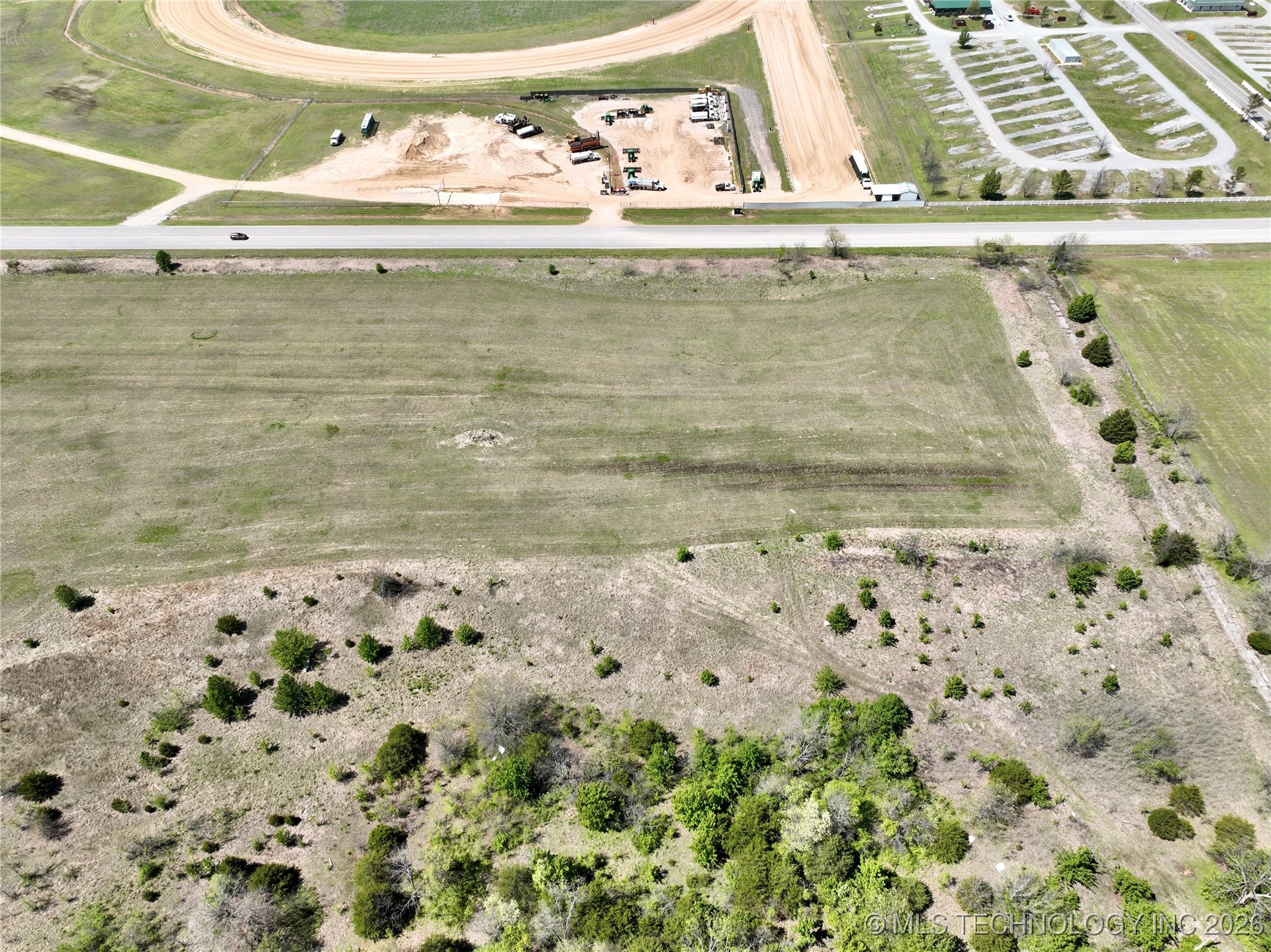 0708 S 4200 Road Property Photo 26