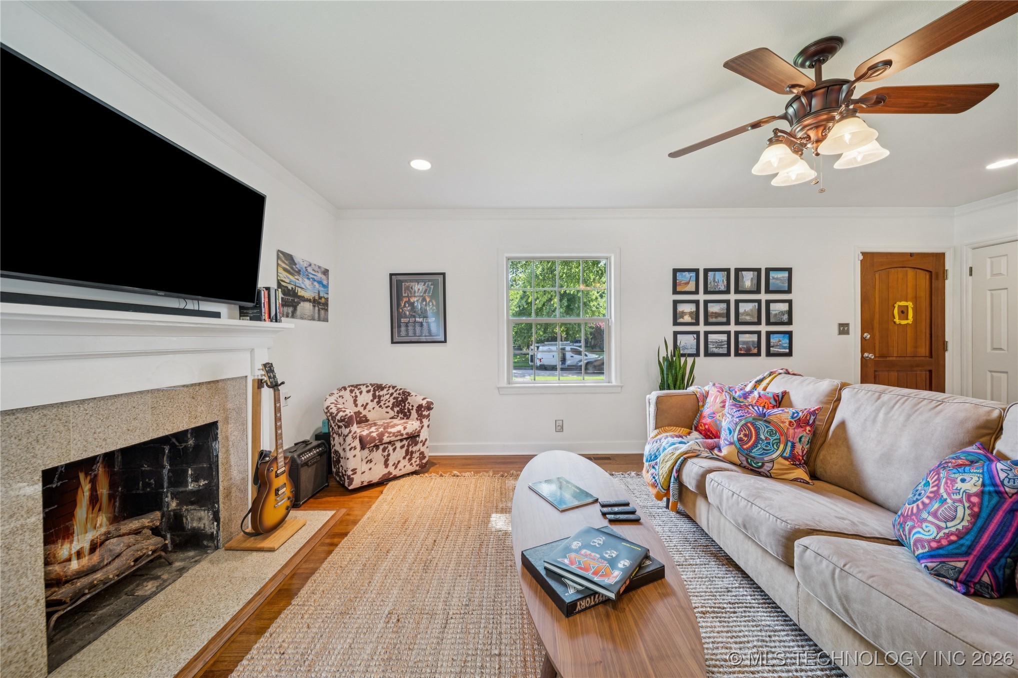 2004 S Delaware Place Property Photo 8