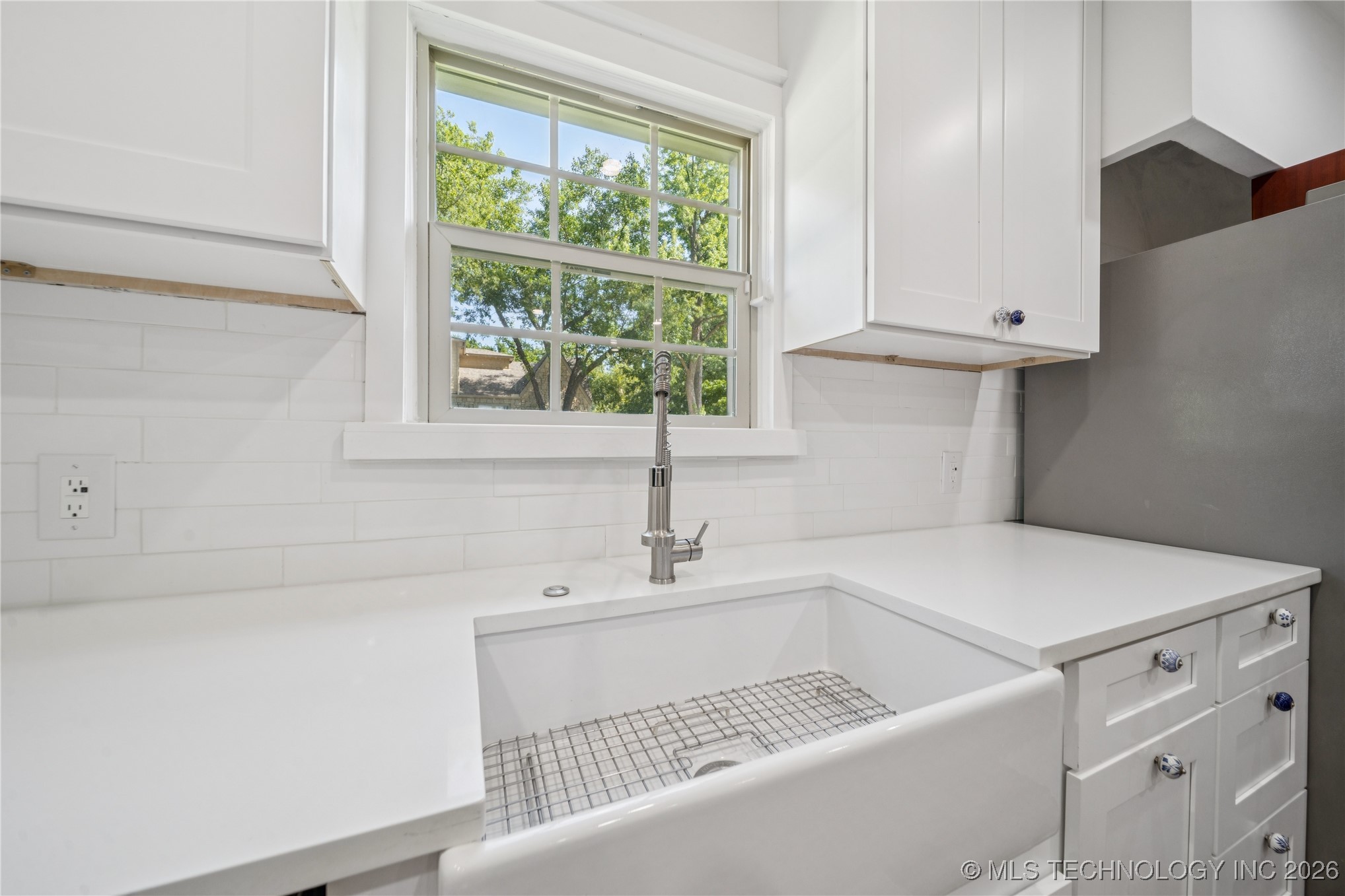 2004 S Delaware Place Property Photo 13