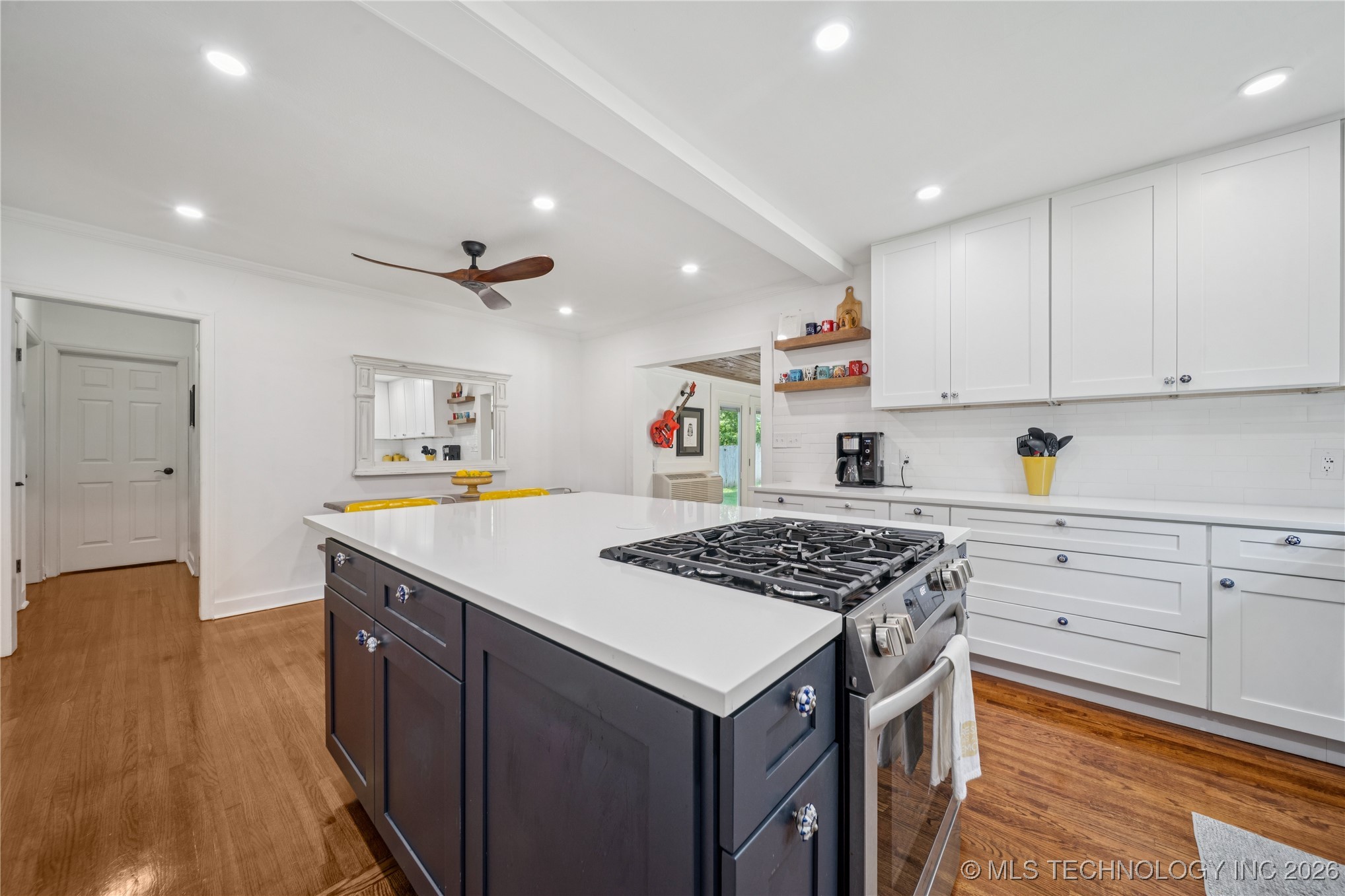 2004 S Delaware Place Property Photo 14