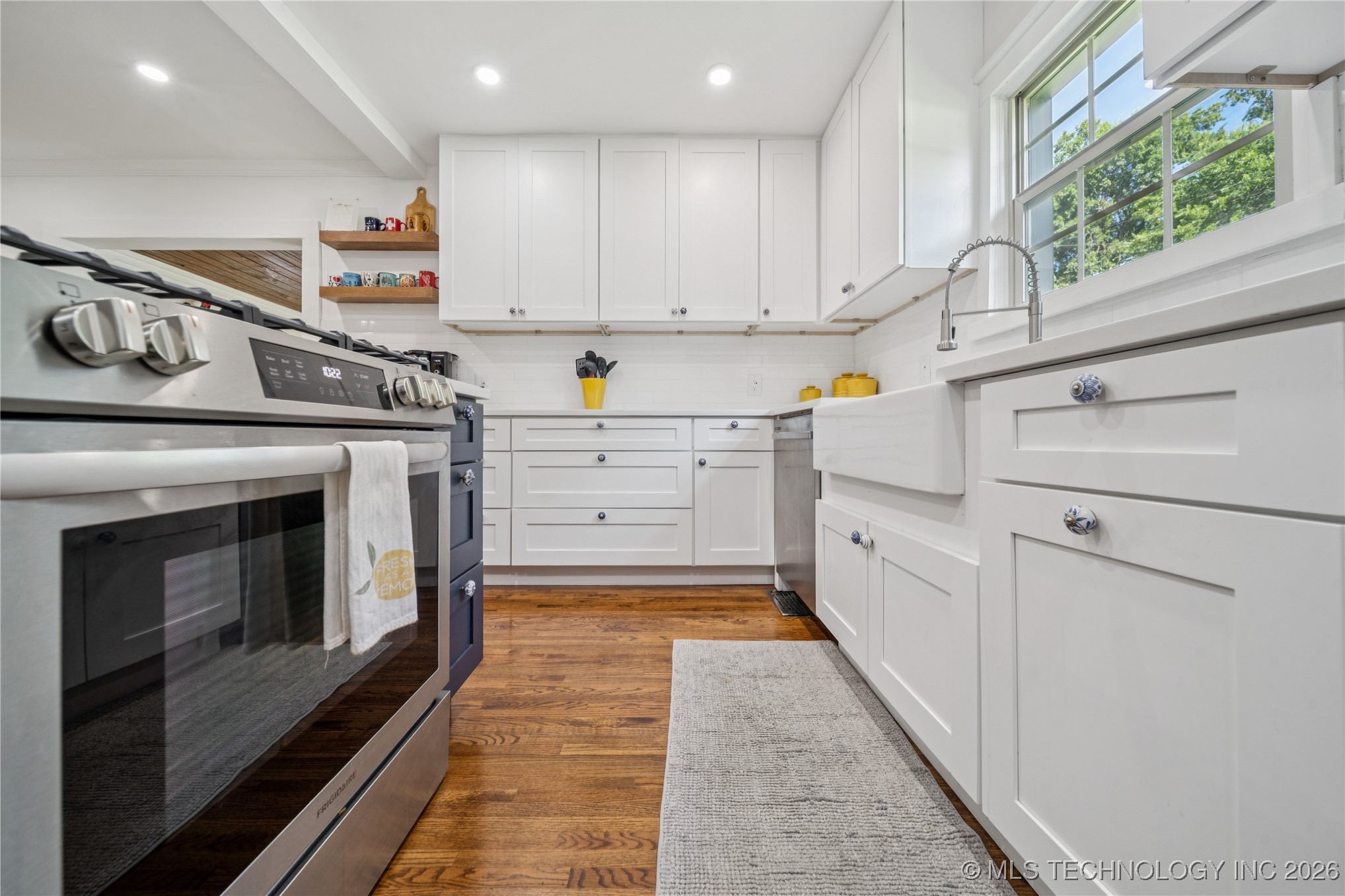 2004 S Delaware Place Property Photo 15