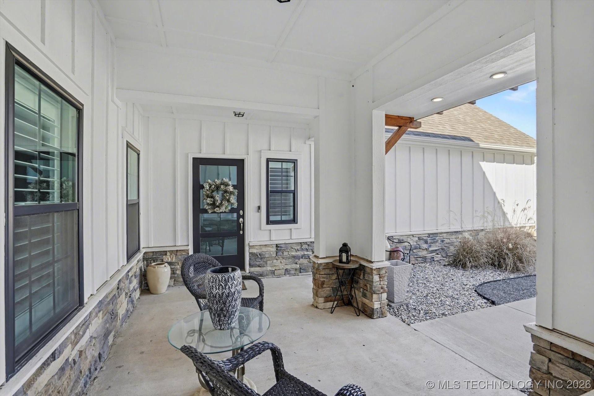 1907 W Imperial Street Property Photo 6