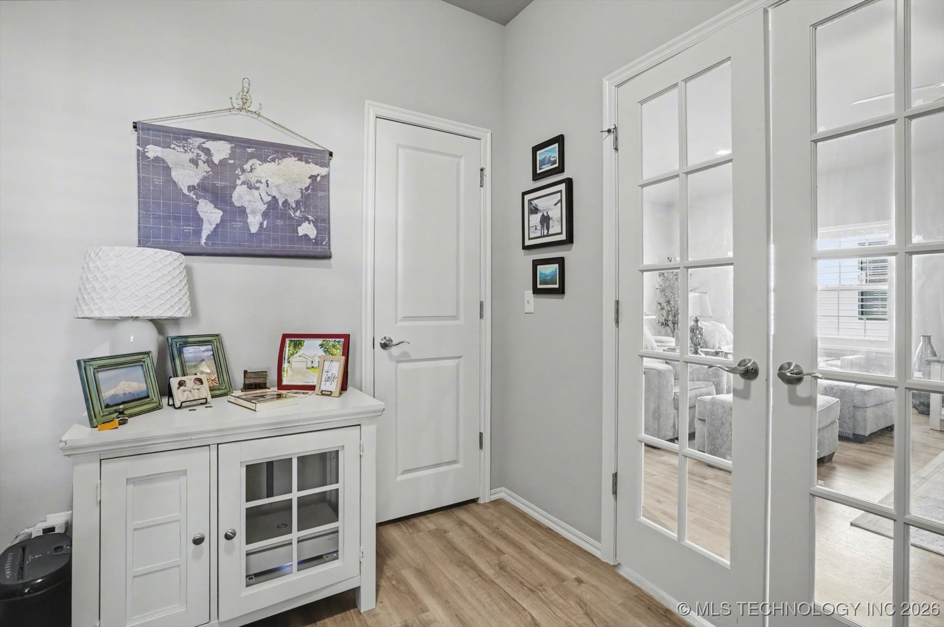 1907 W Imperial Street Property Photo 27