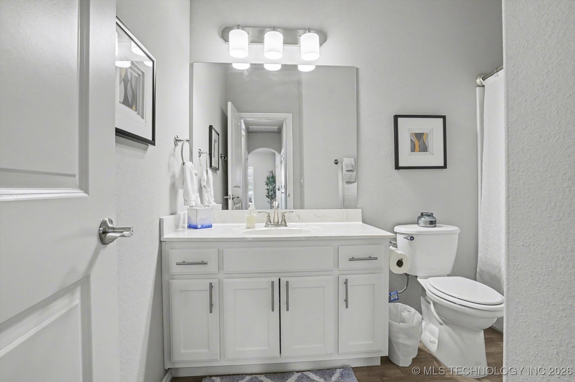 1907 W Imperial Street Property Photo 34