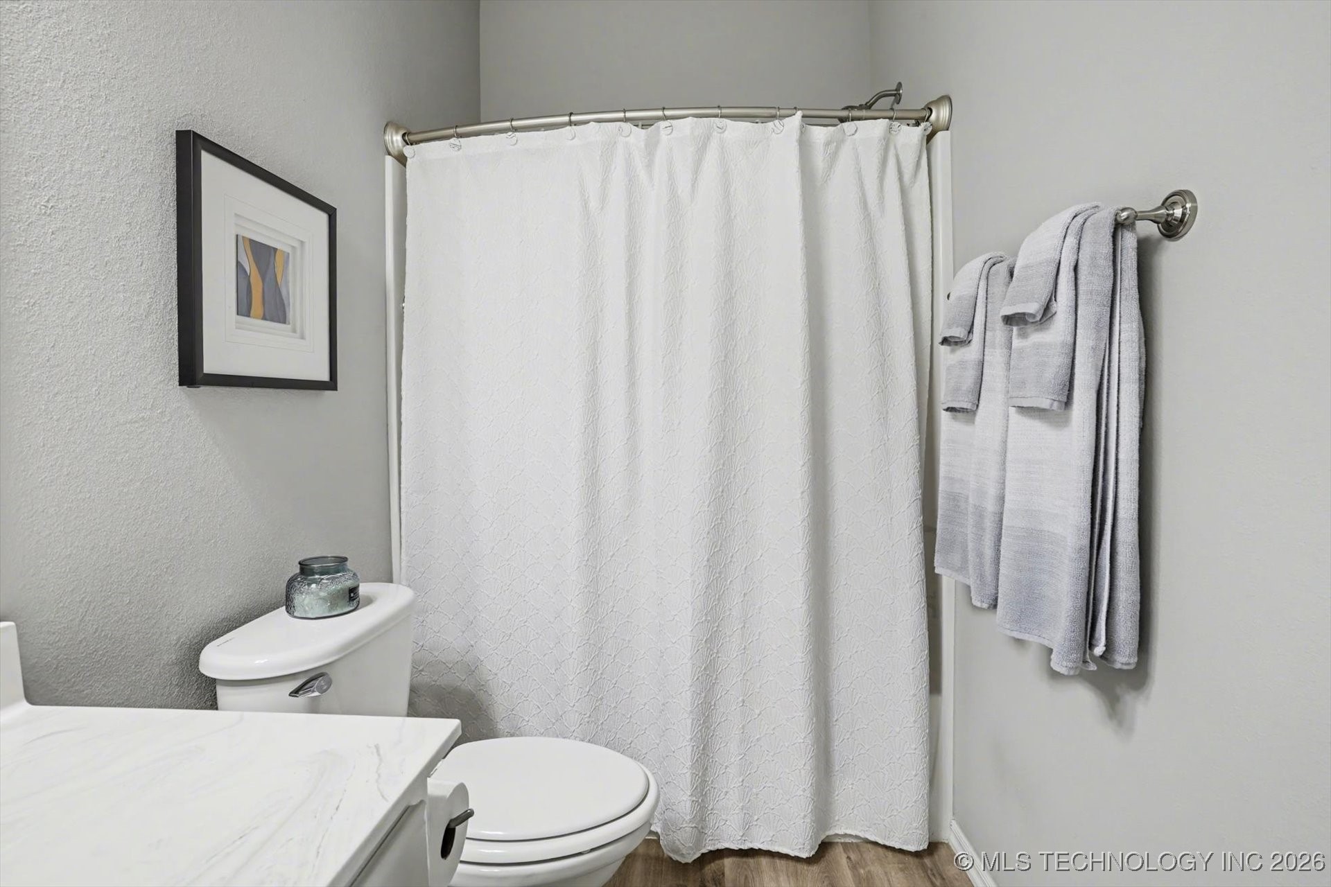 1907 W Imperial Street Property Photo 35