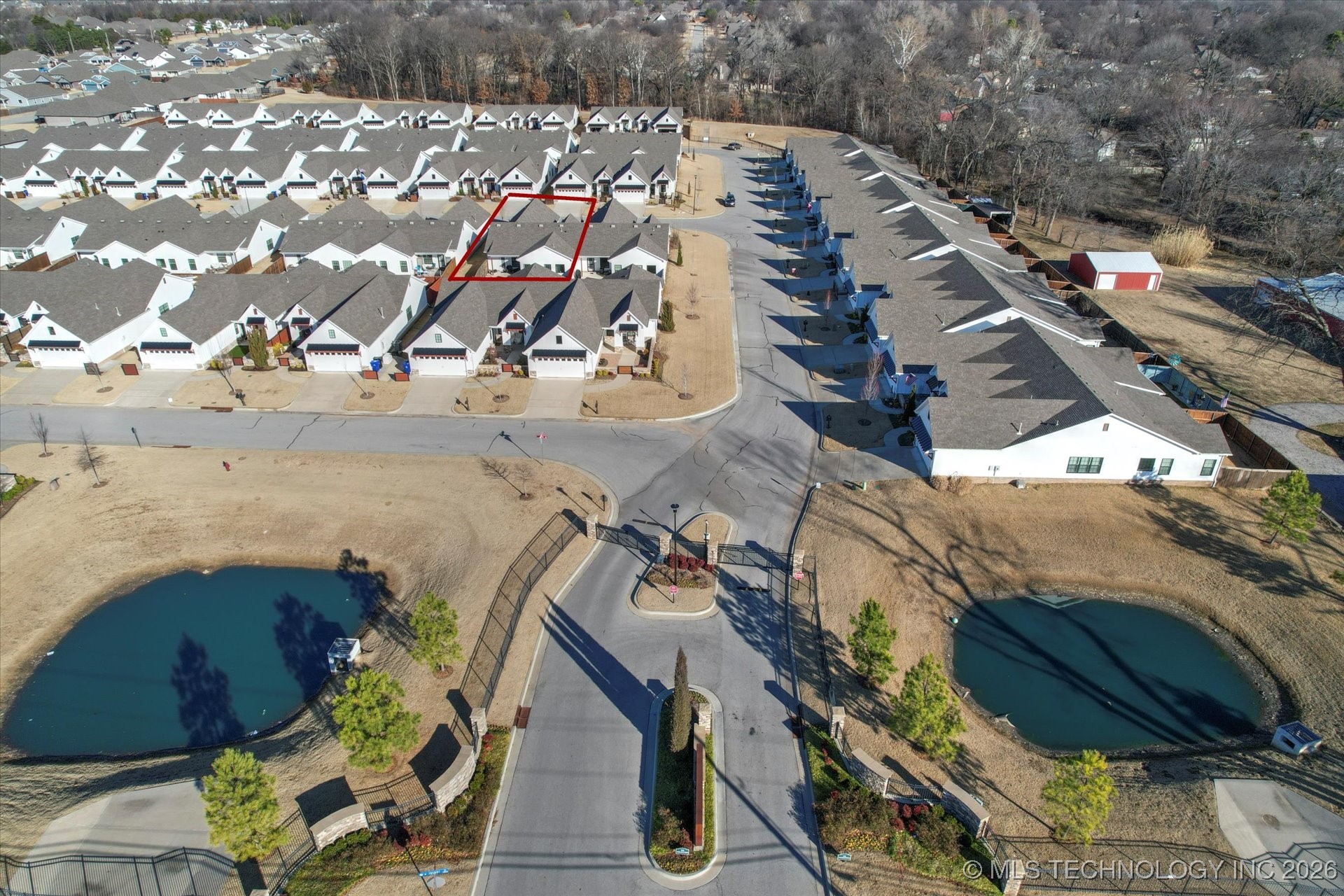 1907 W Imperial Street Property Photo 42