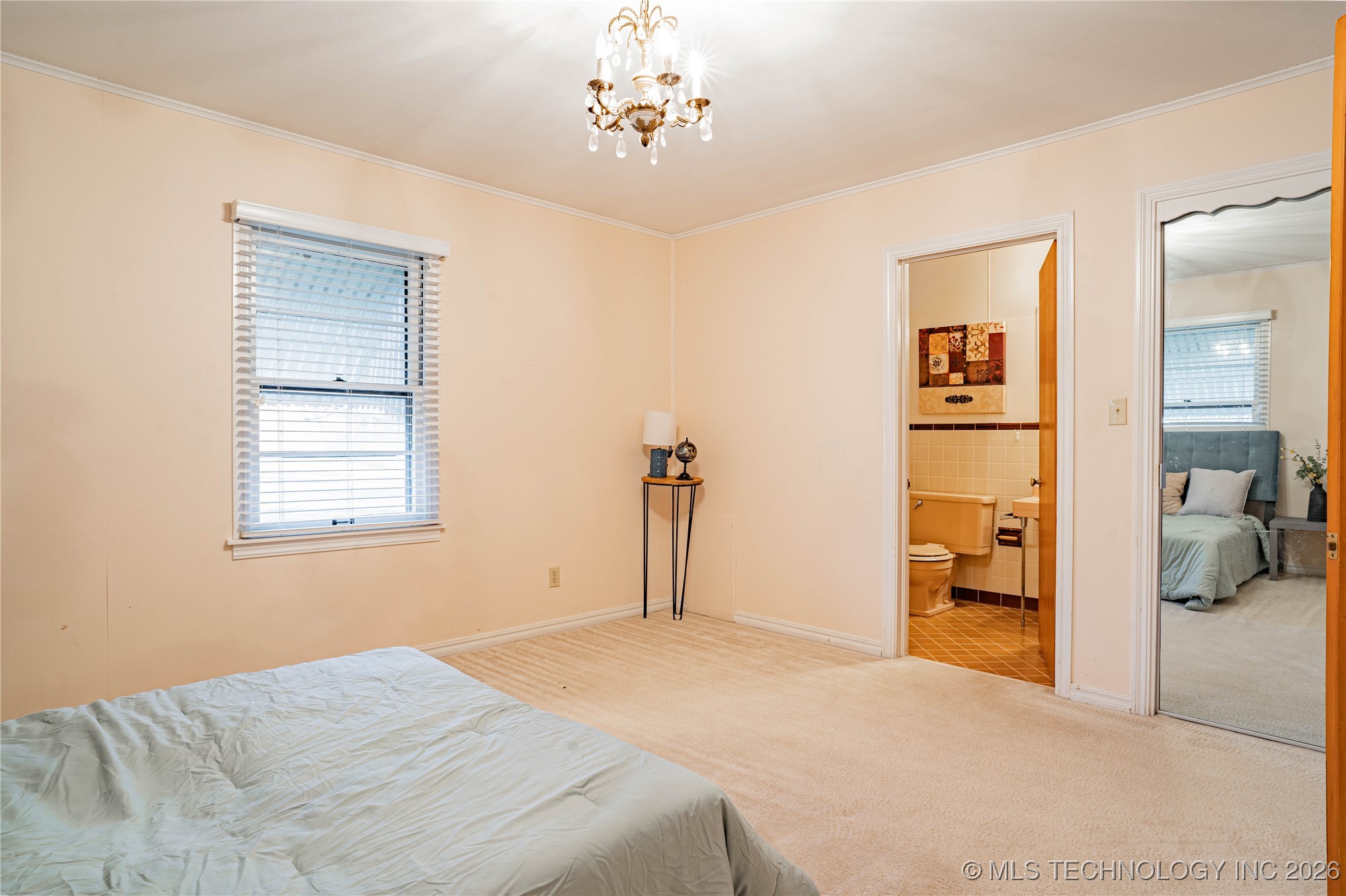 320 E 7th Street Property Photo 21