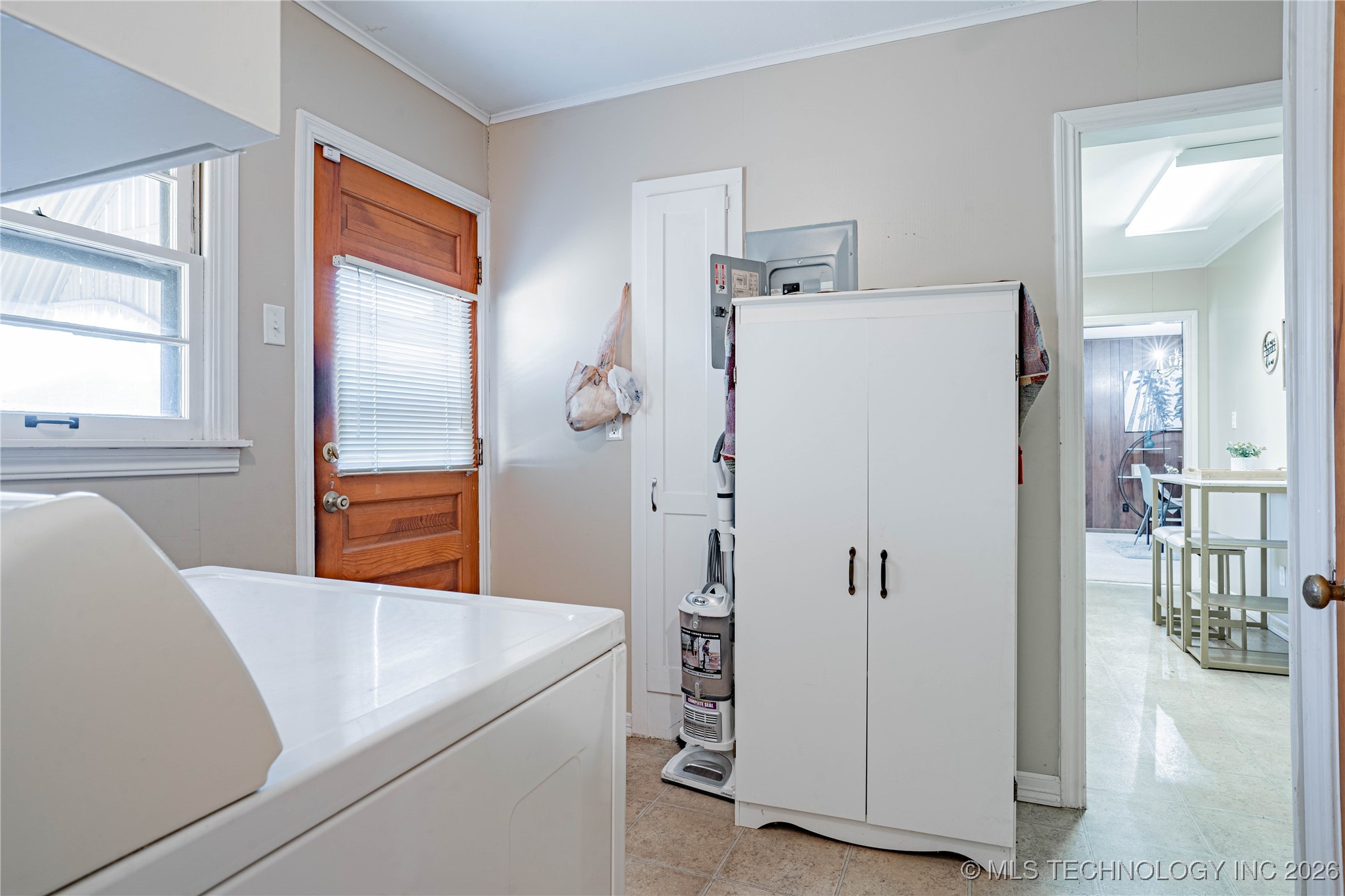 320 E 7th Street Property Photo 24