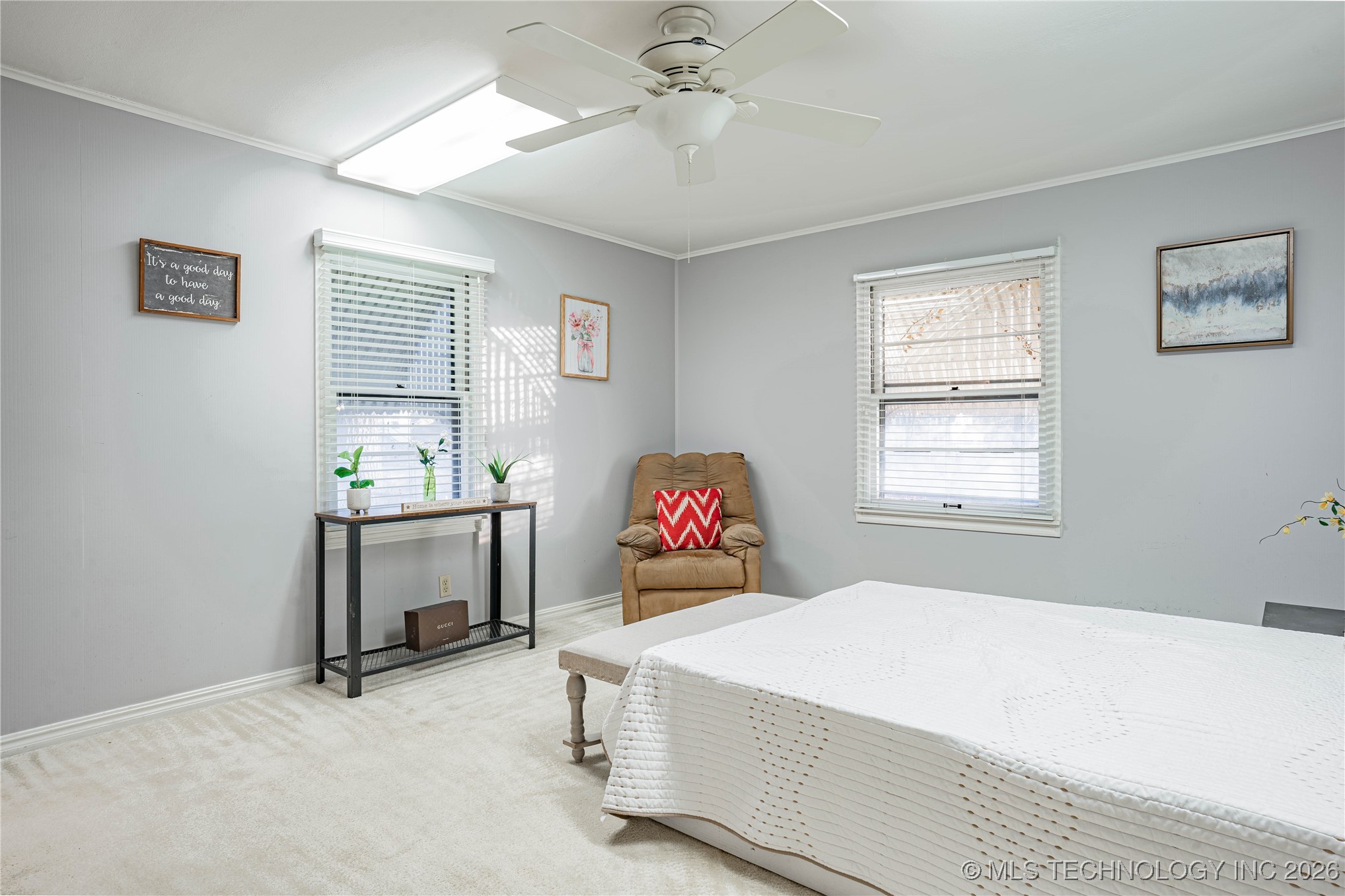 320 E 7th Street Property Photo 25