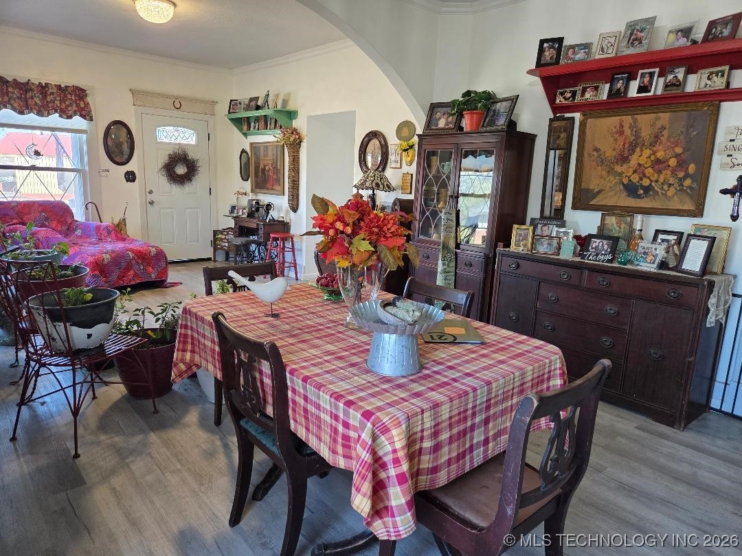 501 High Property Photo 9