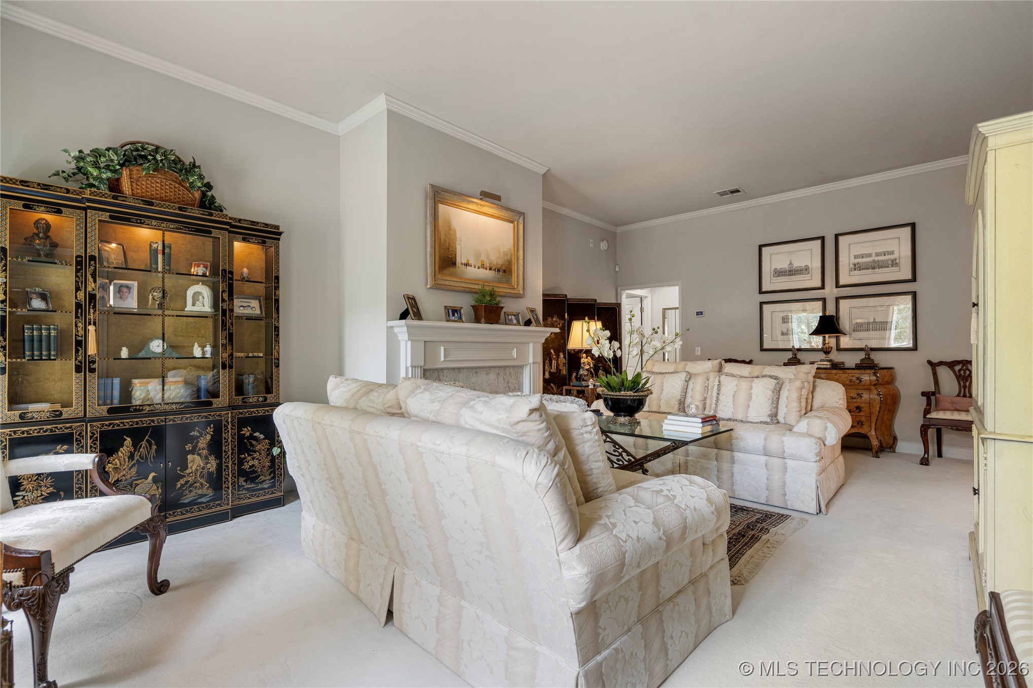 2808 E 82nd Place Property Photo 14