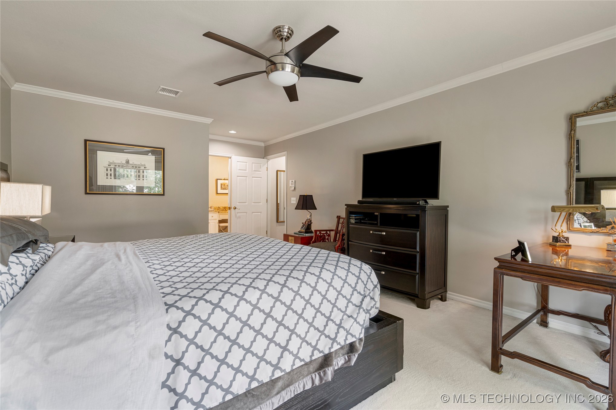 2808 E 82nd Place Property Photo 20