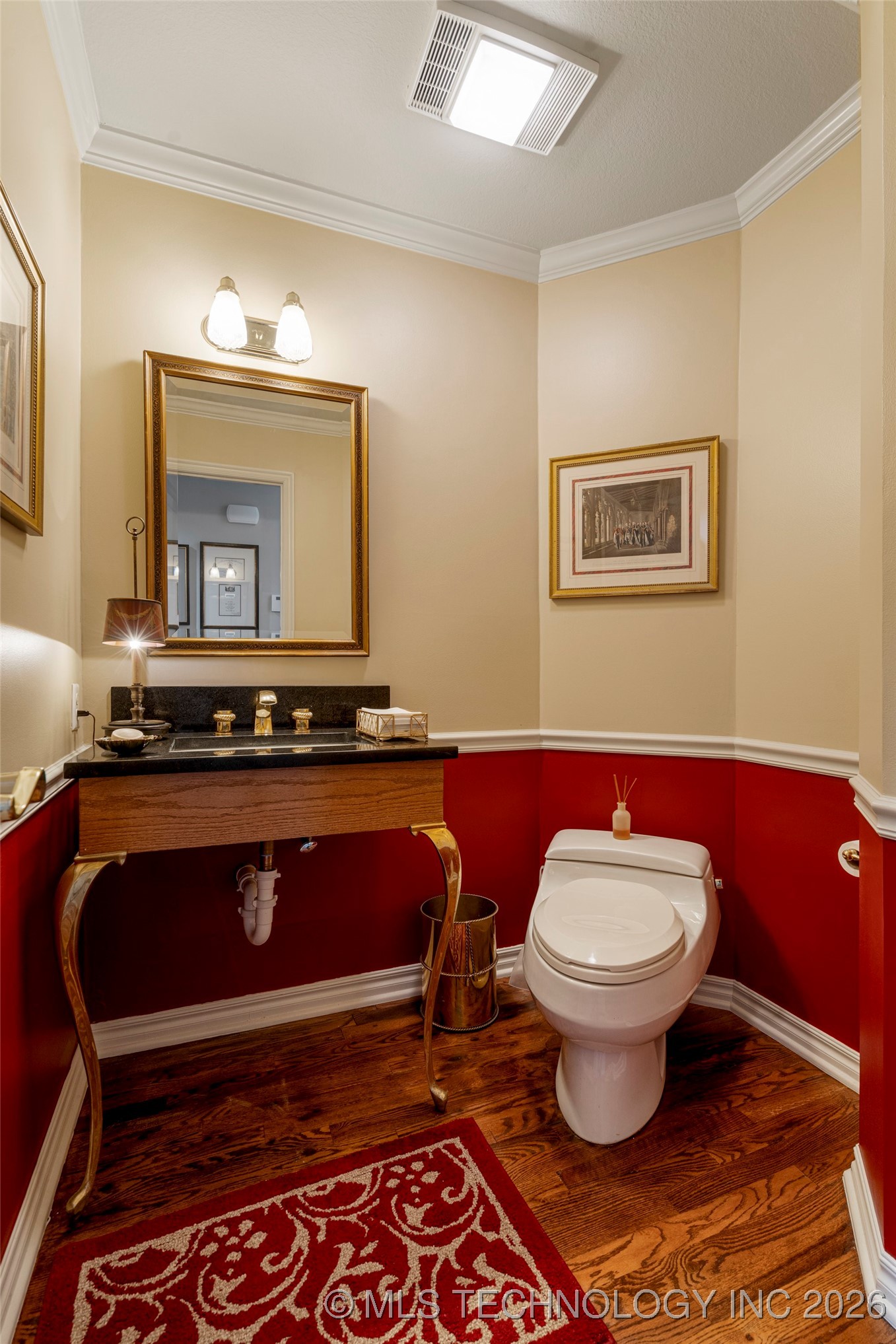 2808 E 82nd Place Property Photo 25