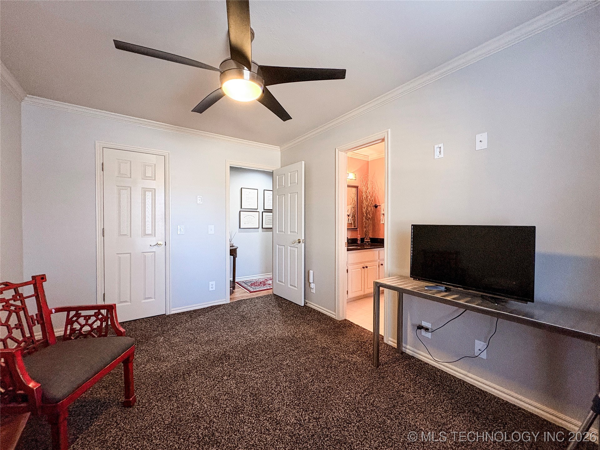 2808 E 82nd Place Property Photo 31