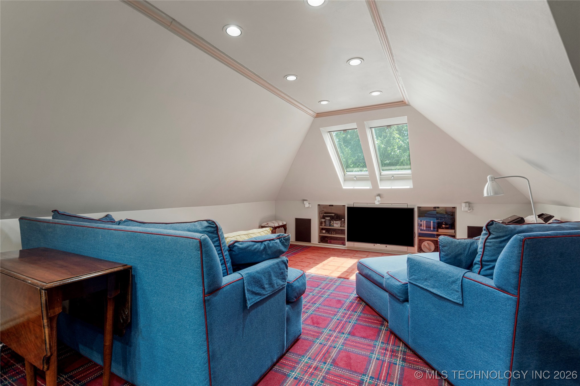 2808 E 82nd Place Property Photo 34