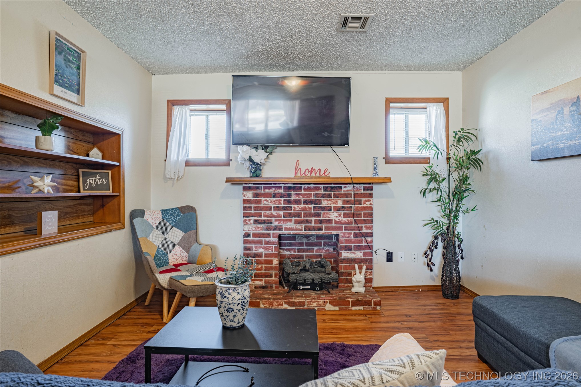 602 S Price Avenue Property Photo 9