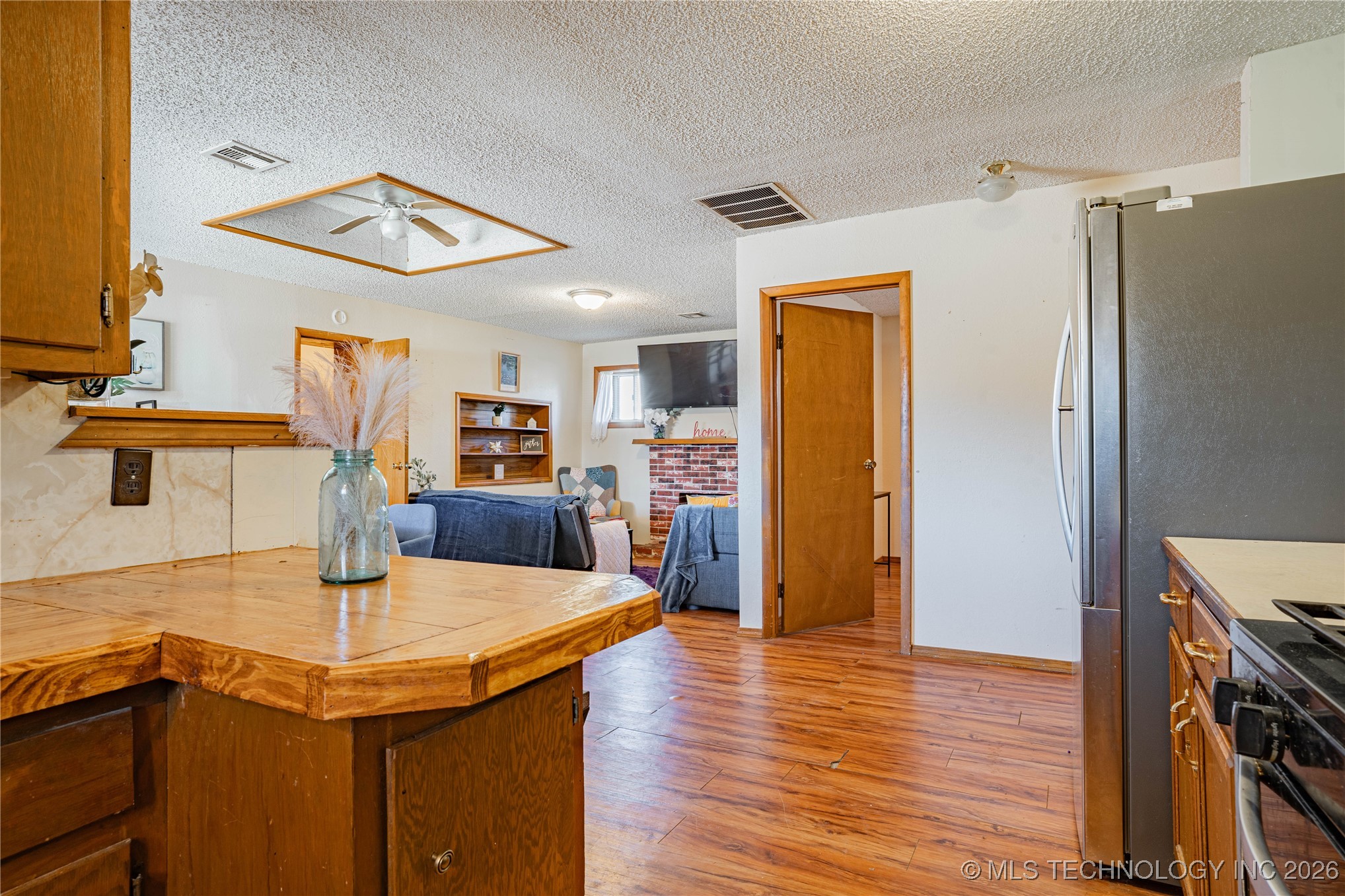 602 S Price Avenue Property Photo 16