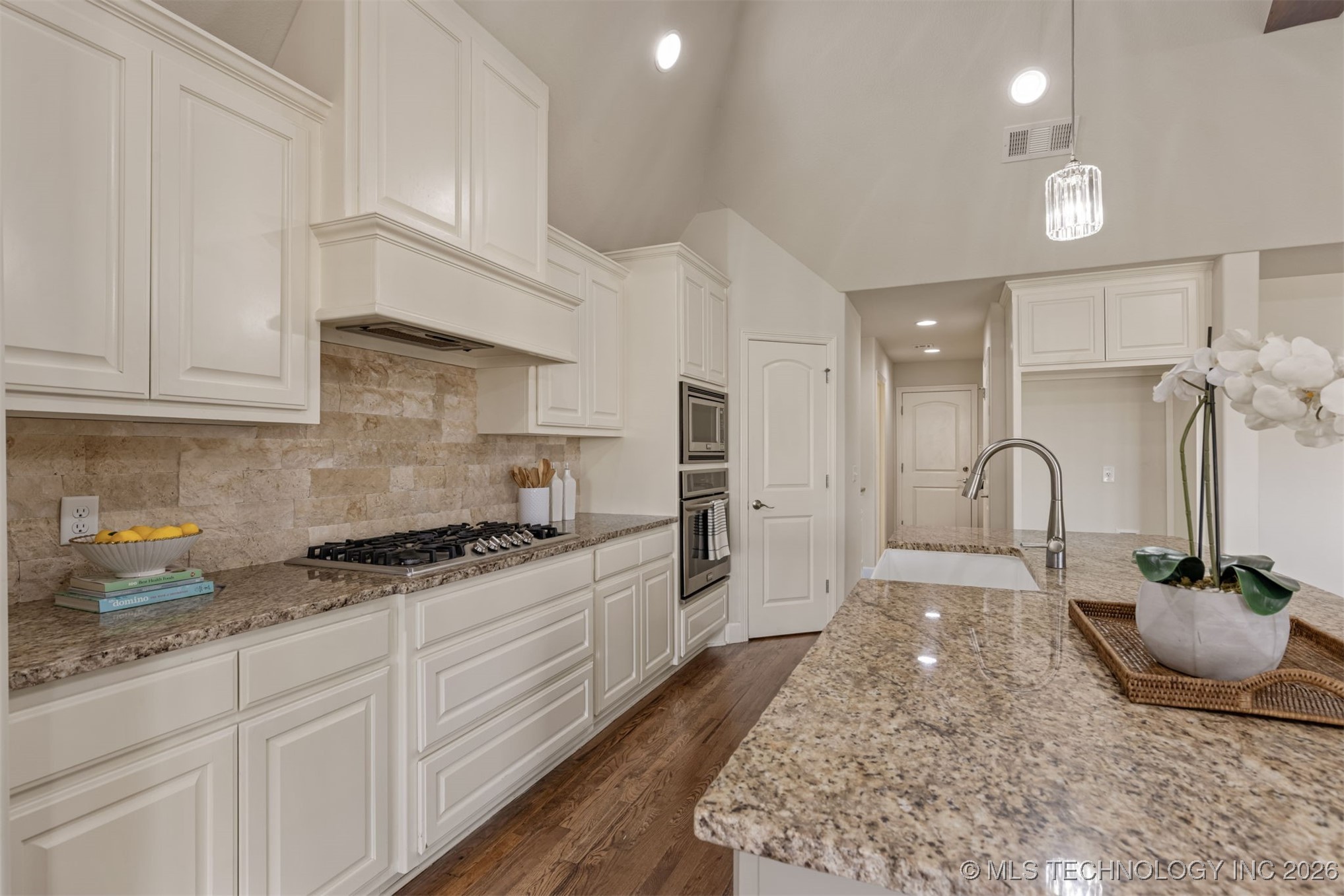 11939 S 68th East Avenue Property Photo 26