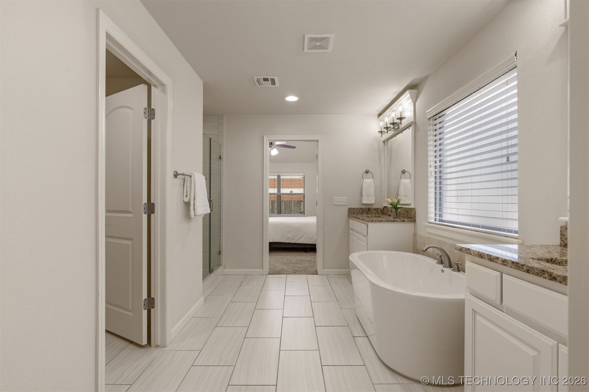 11939 S 68th East Avenue Property Photo 33