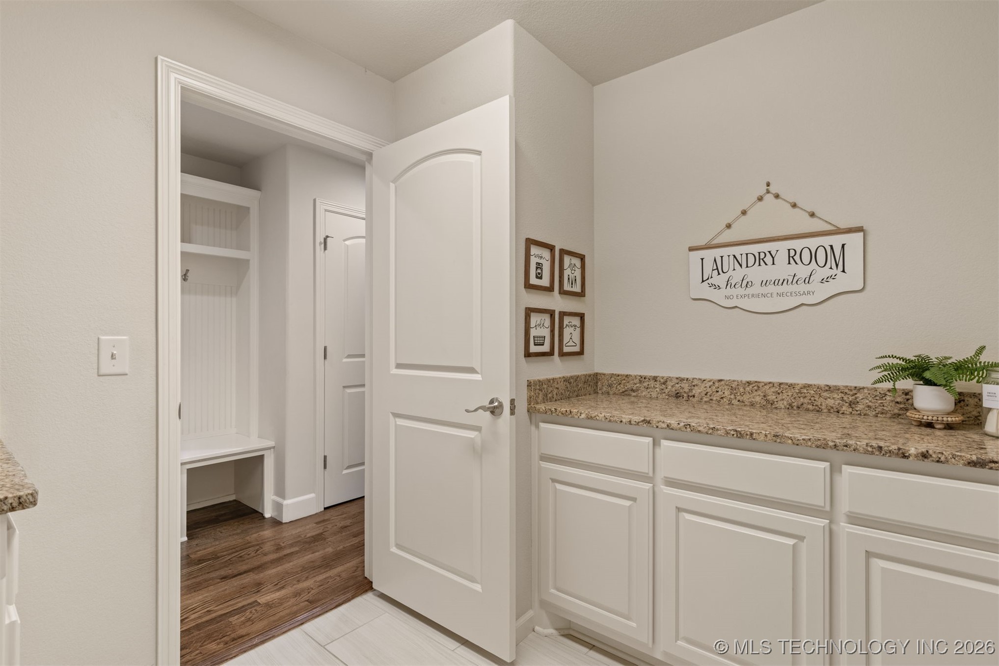 11939 S 68th East Avenue Property Photo 40