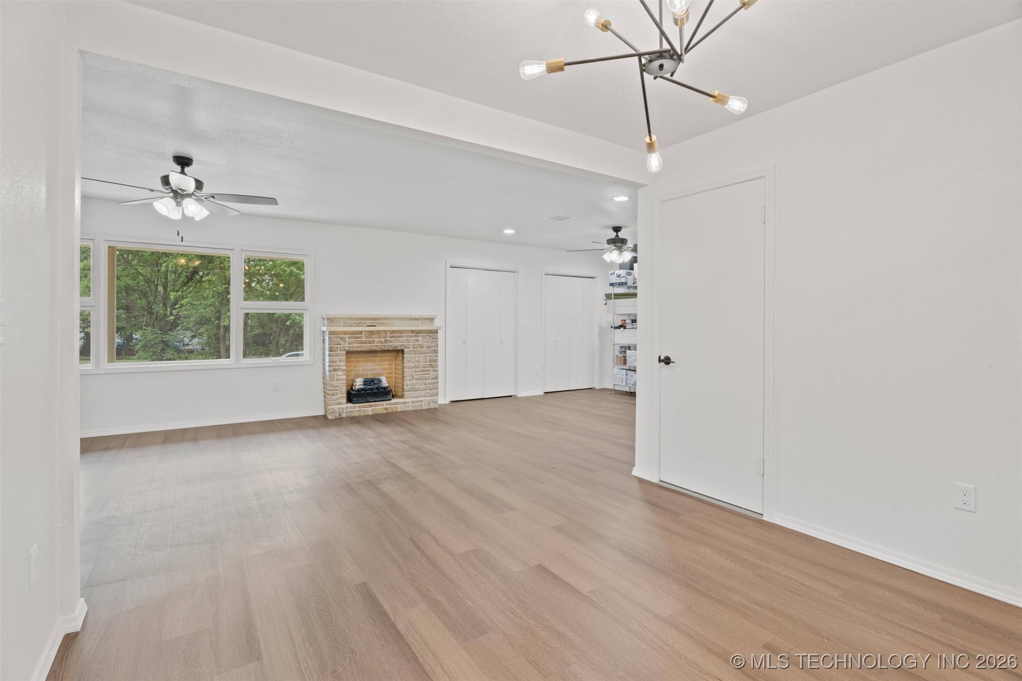 501 W 17th Street Property Photo 14