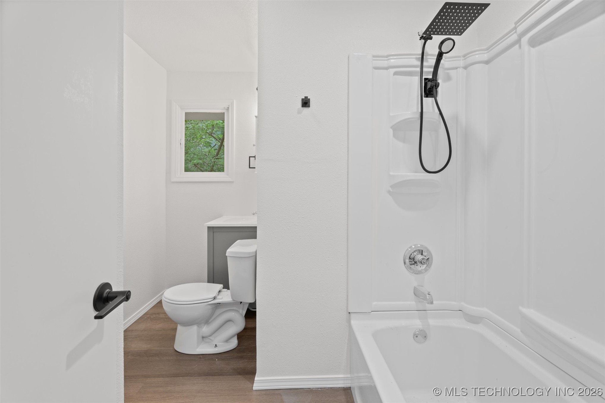 501 W 17th Street Property Photo 18