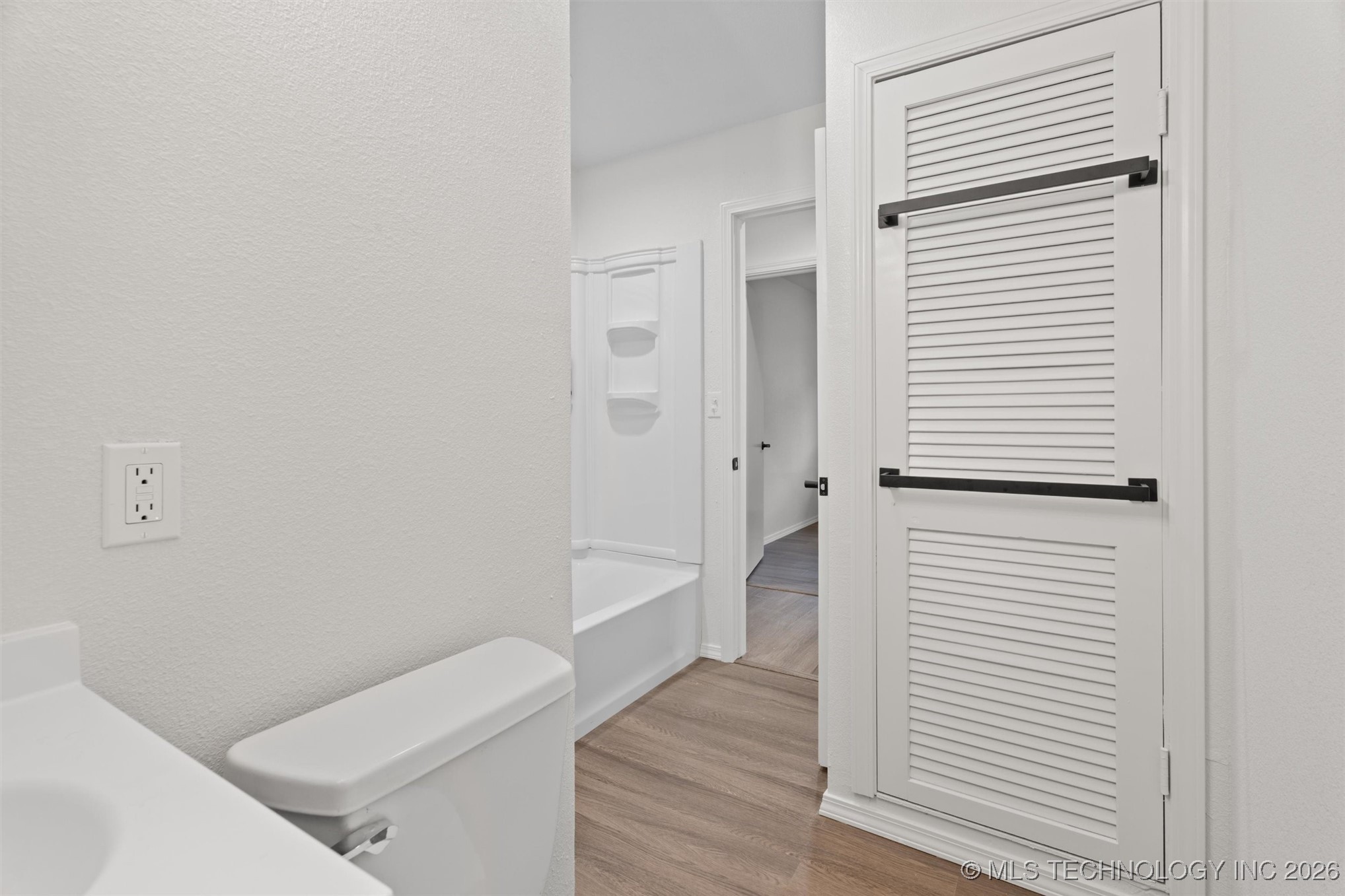 501 W 17th Street Property Photo 24