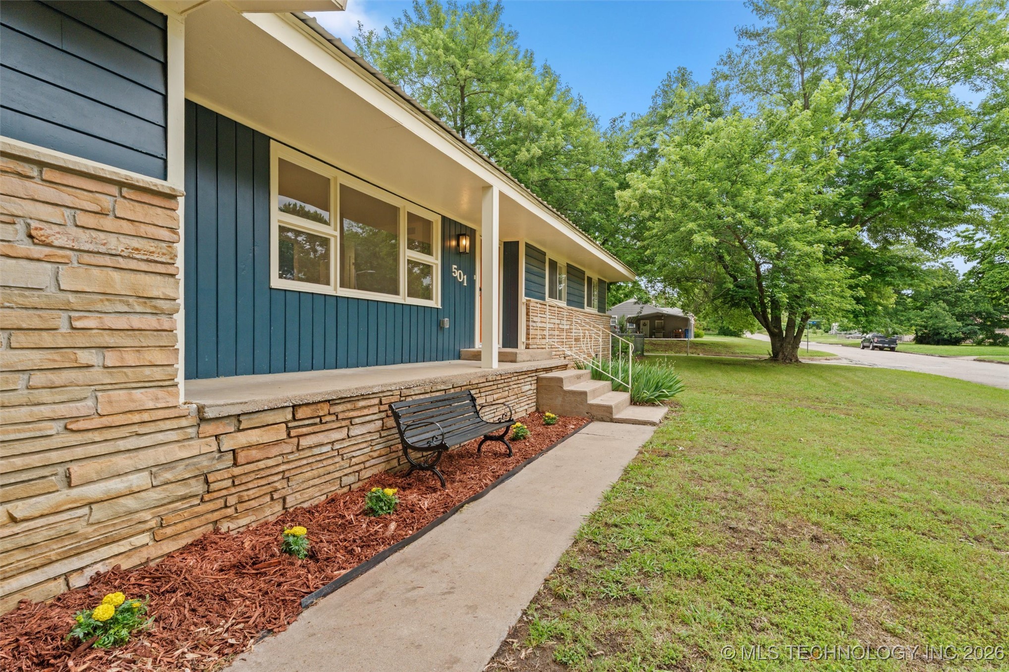 501 W 17th Street Property Photo 37