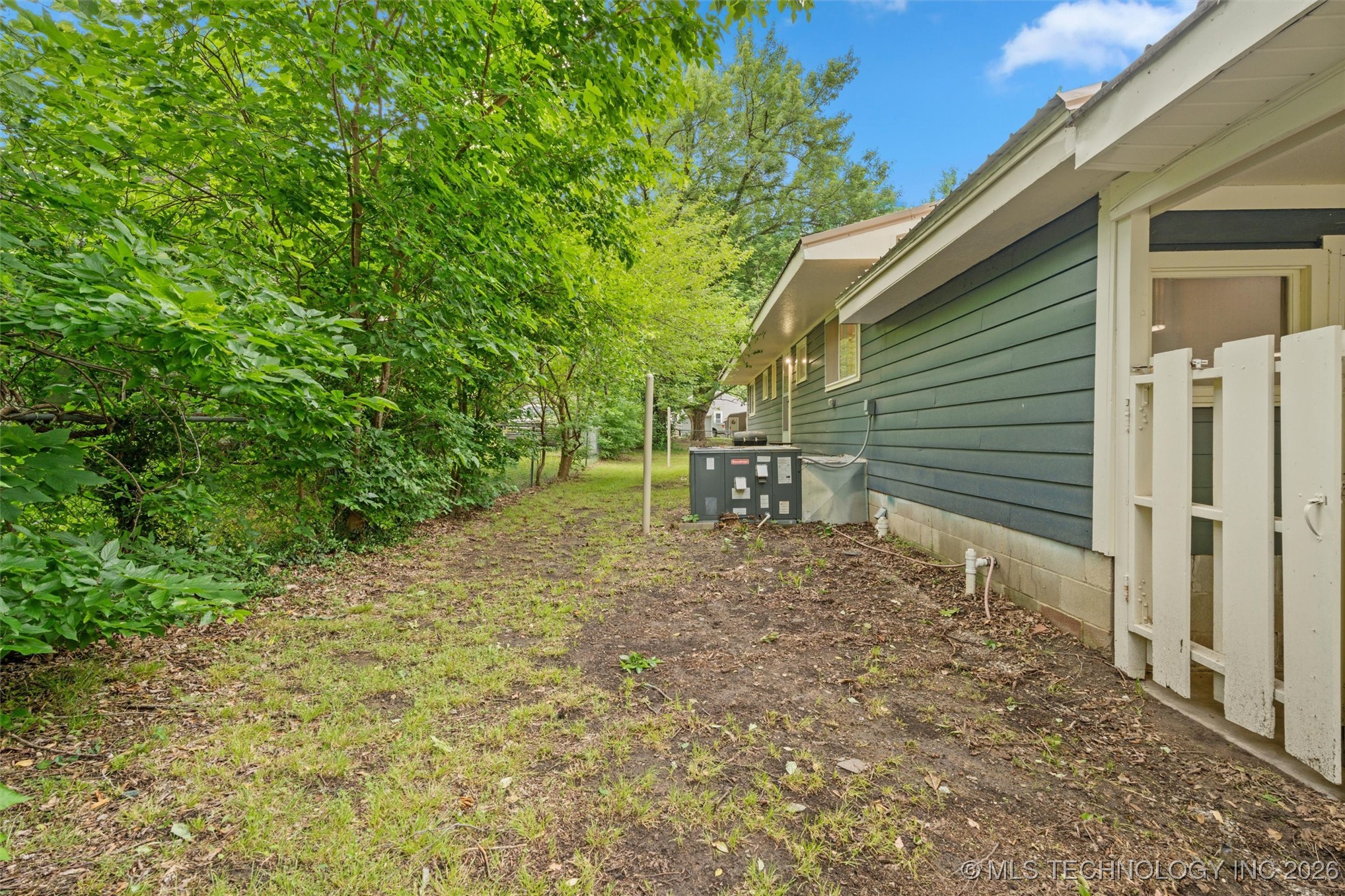 501 W 17th Street Property Photo 42