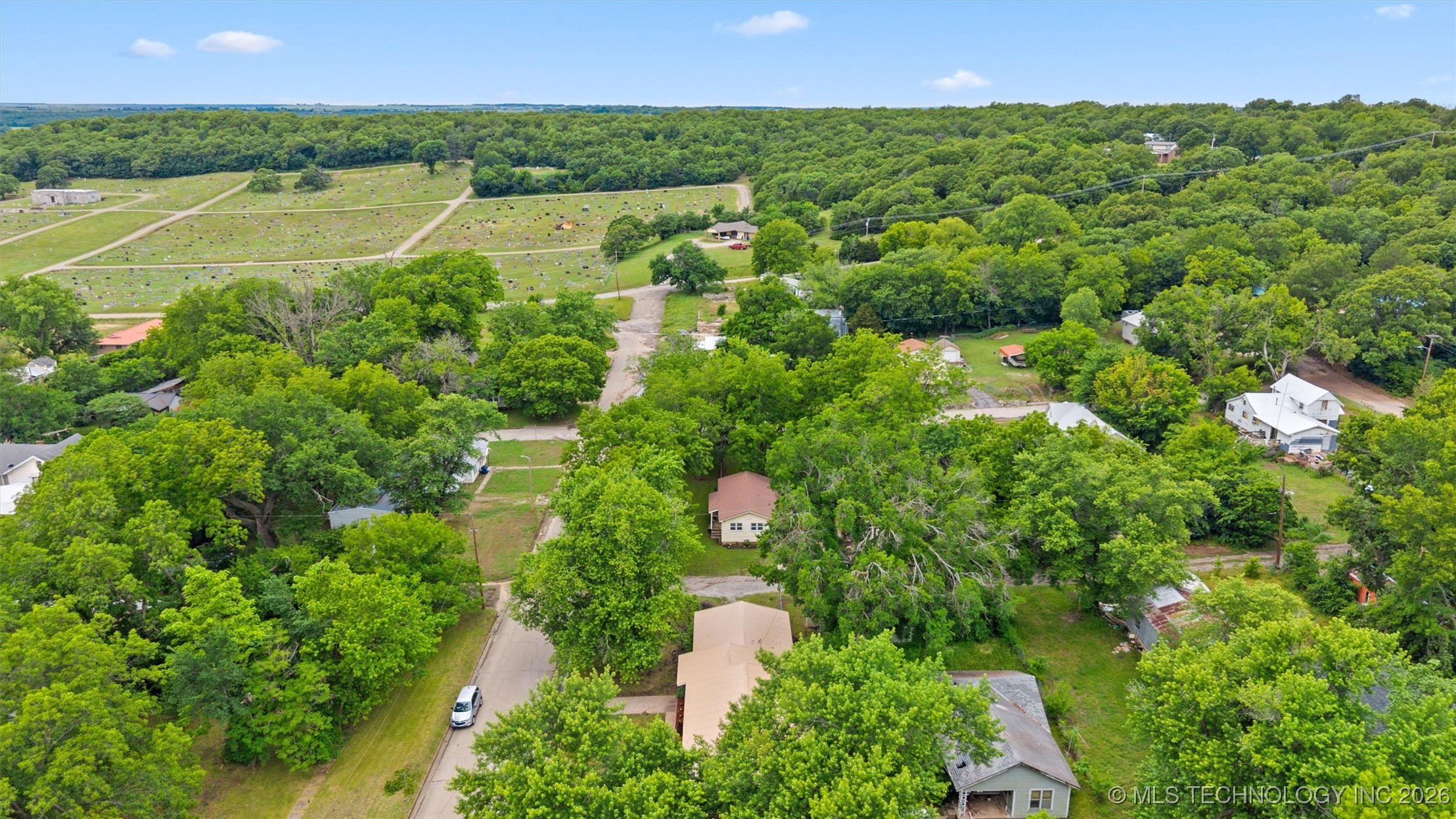 501 W 17th Street Property Photo 49