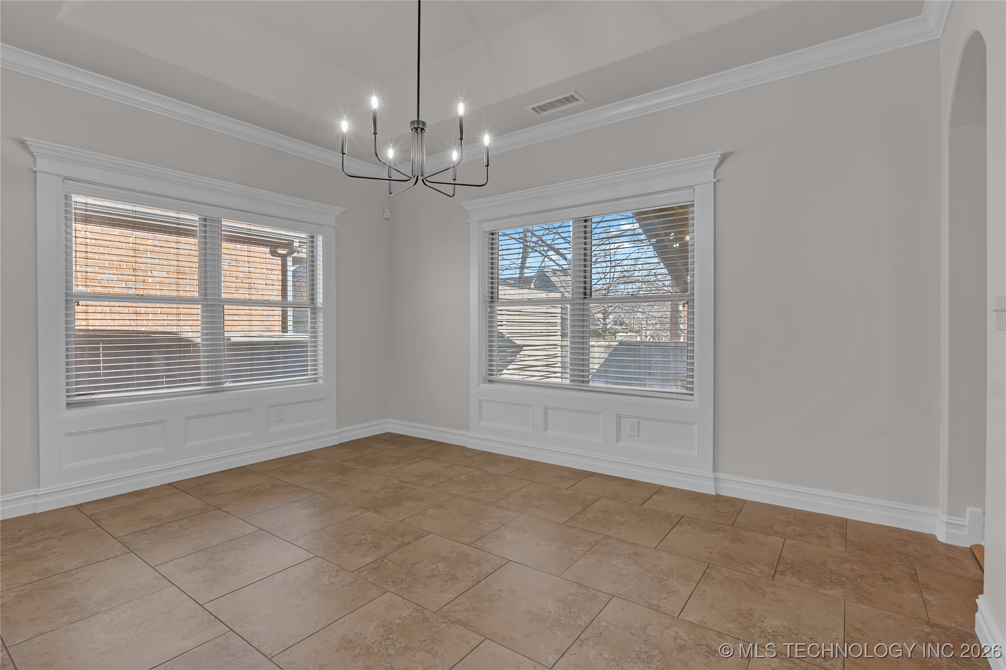 11175 S 73rd East Avenue Property Photo 21