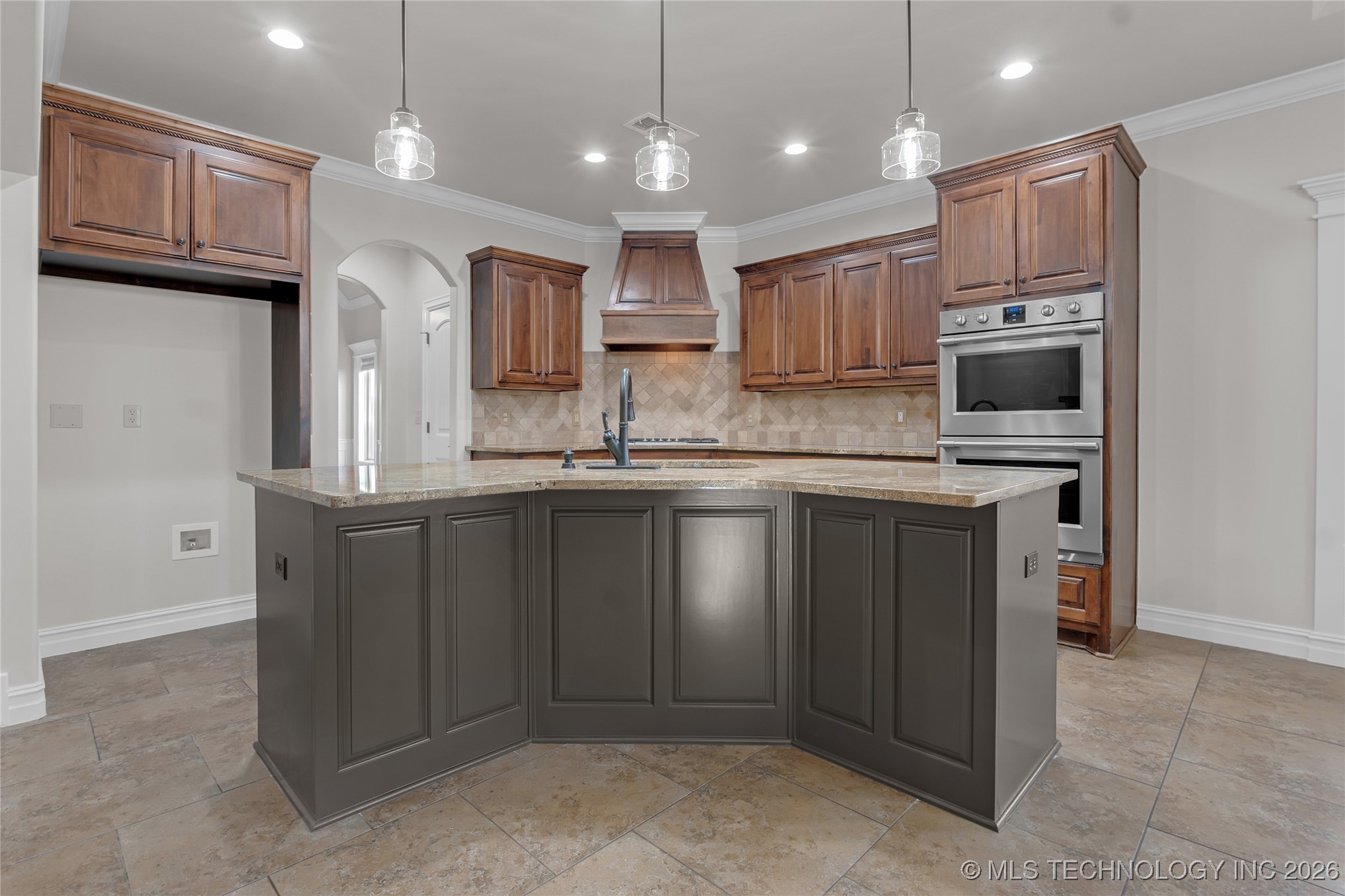 11175 S 73rd East Avenue Property Photo 27