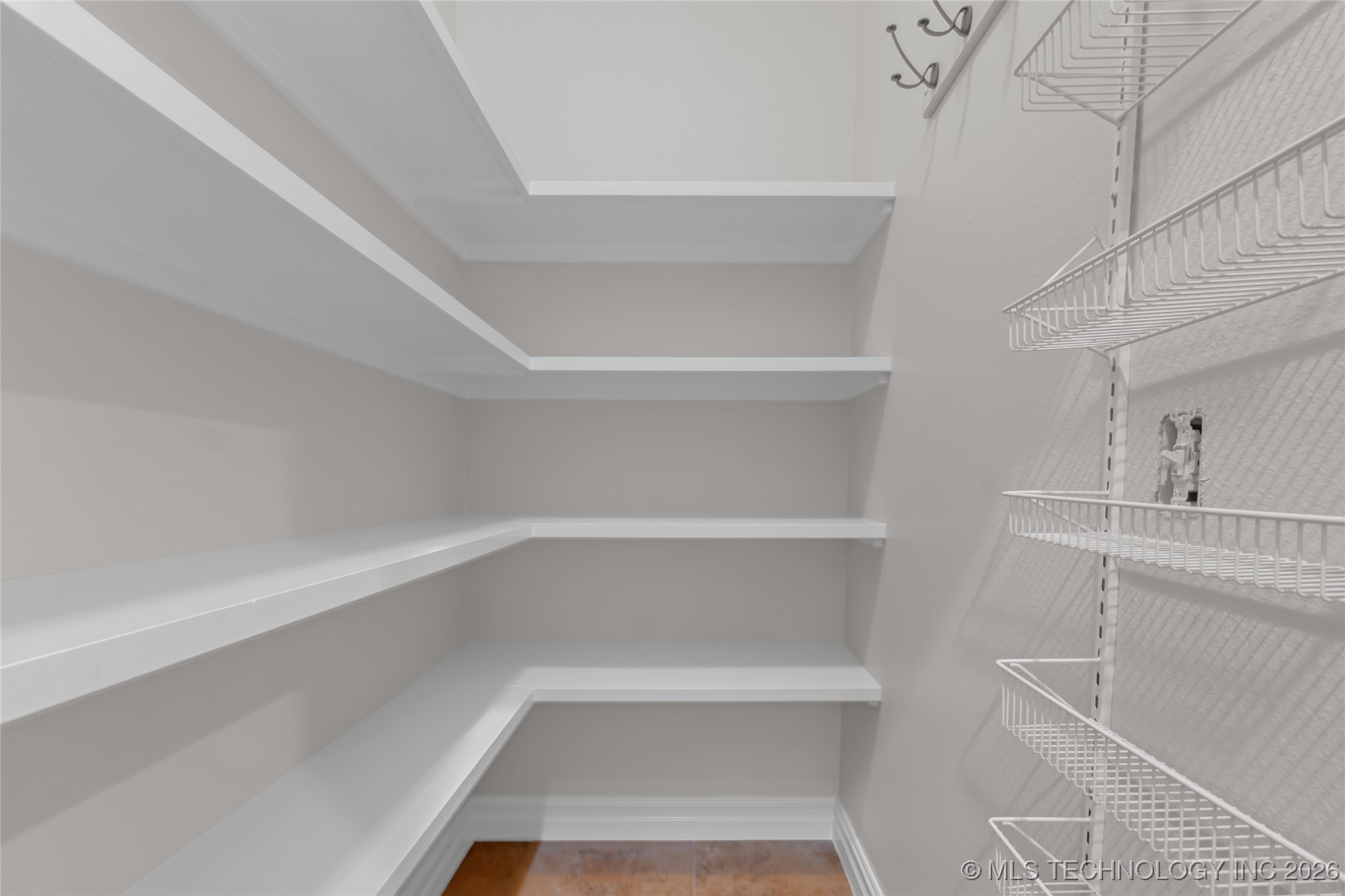 11175 S 73rd East Avenue Property Photo 36