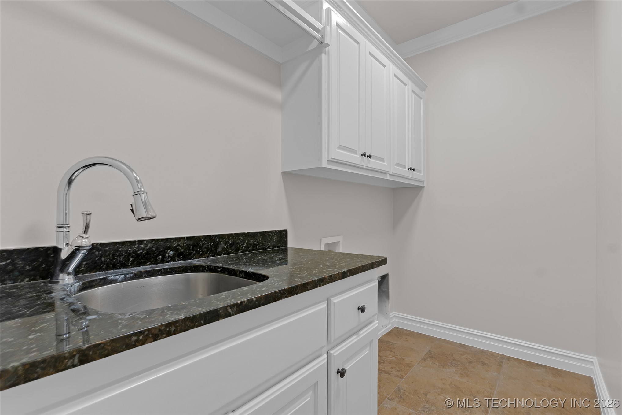 11175 S 73rd East Avenue Property Photo 54