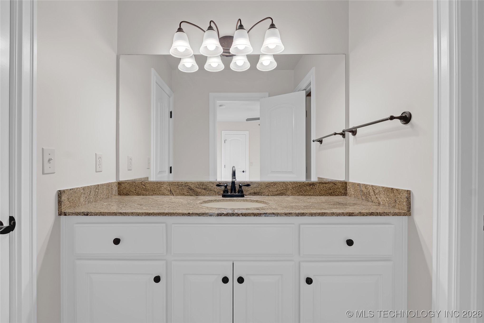 11175 S 73rd East Avenue Property Photo 69