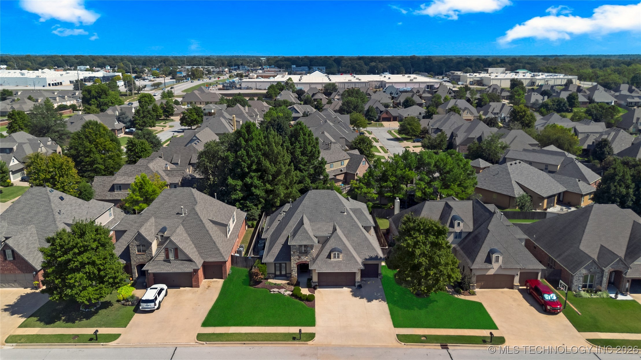 11175 S 73rd East Avenue Property Photo 89