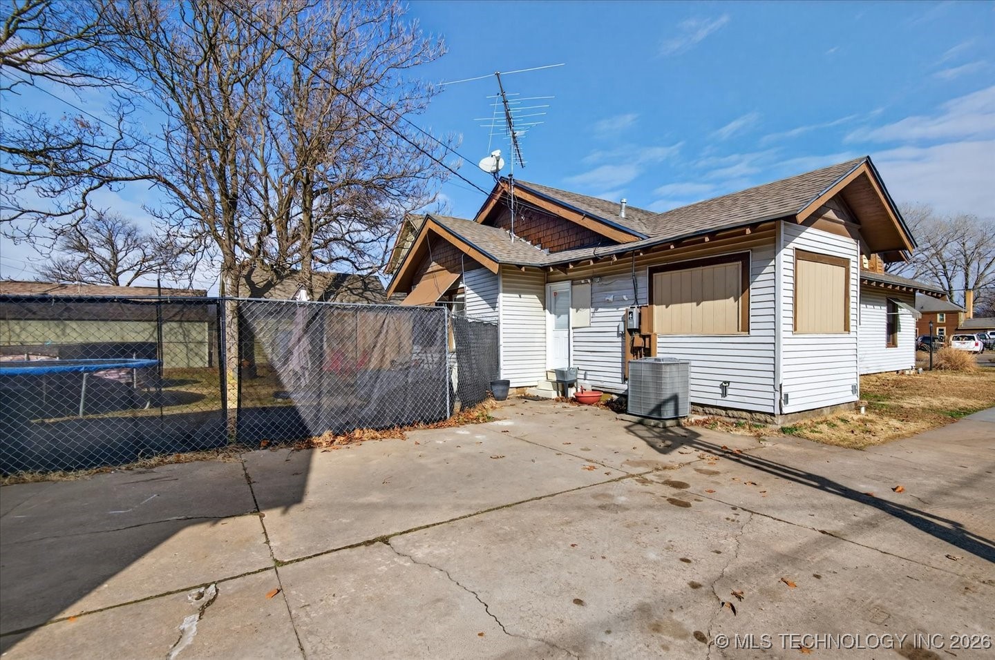 615 N Shawnee Avenue Property Photo 24