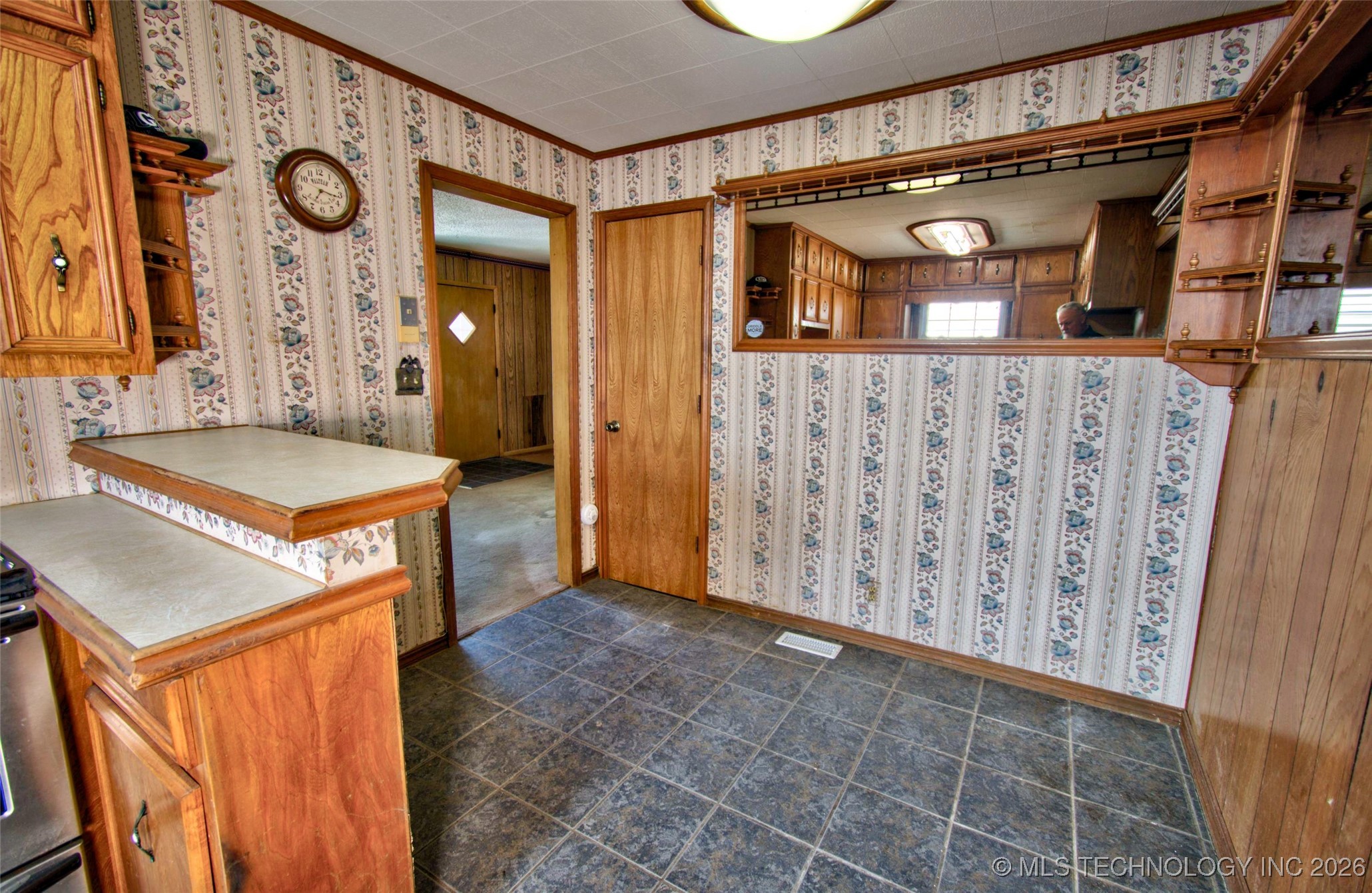 1317 Patterson Property Photo 7