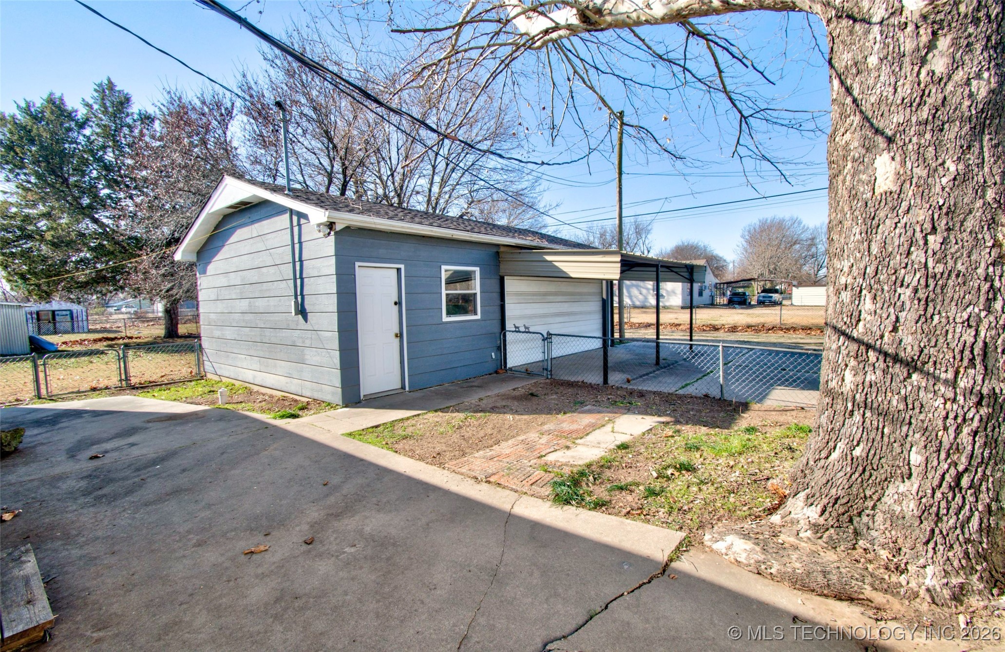 1317 Patterson Property Photo 16