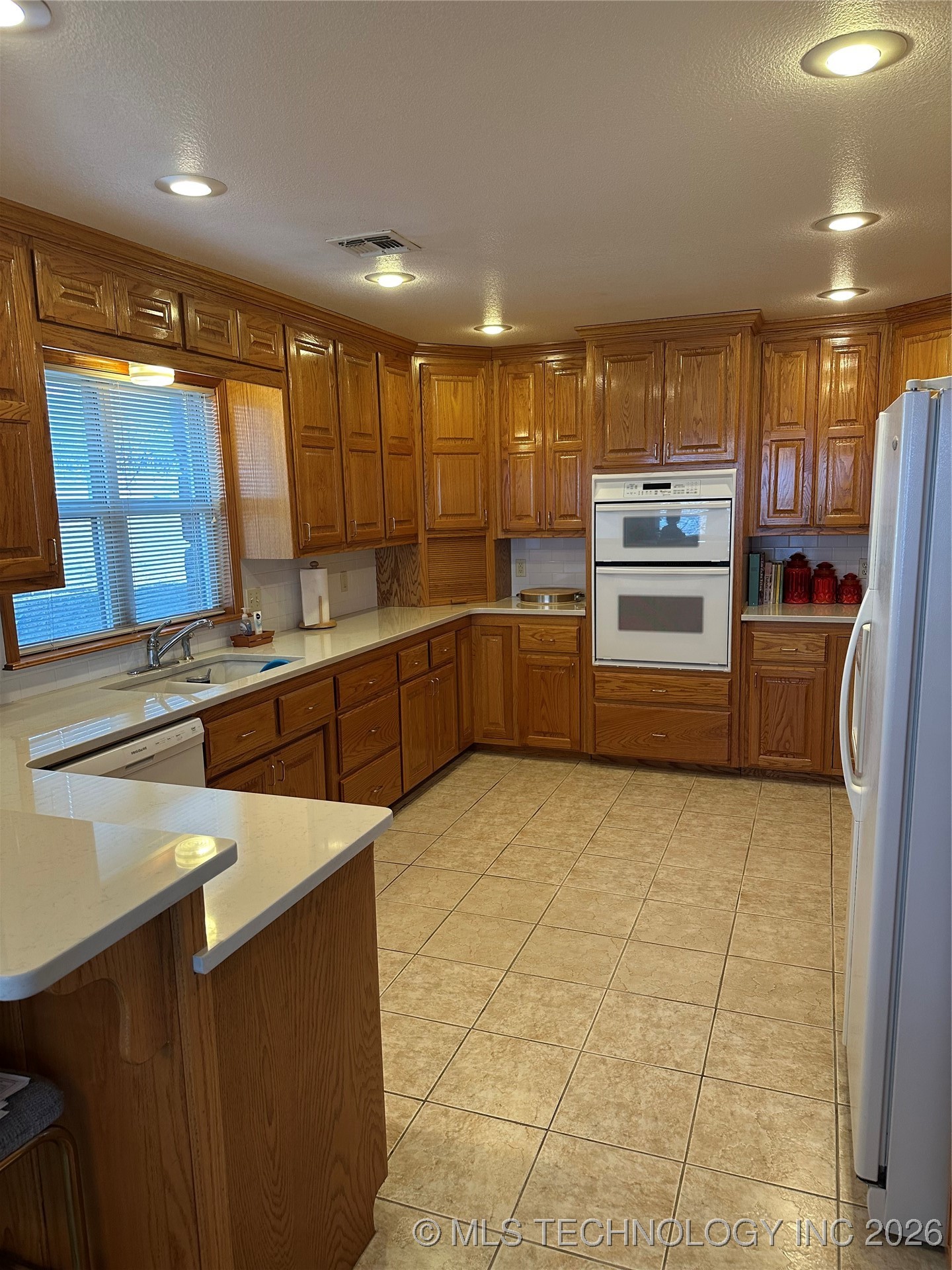 452963 E 953 Road Property Photo 7