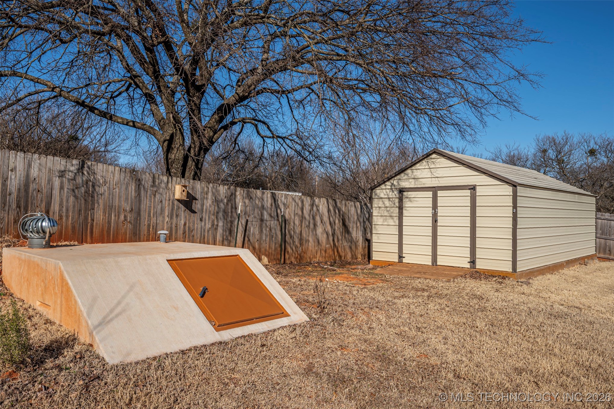 27011 Pine Property Photo 31