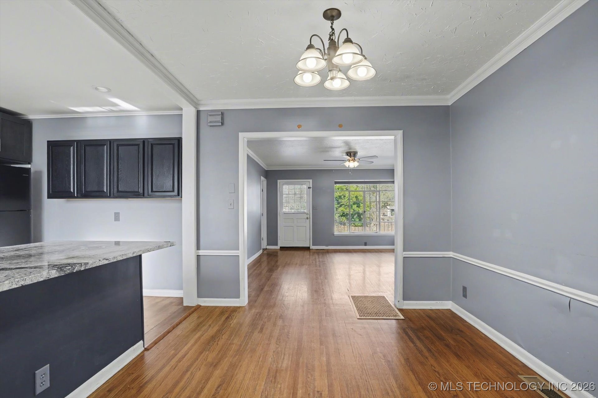 1004 E 36th Street Property Photo 8