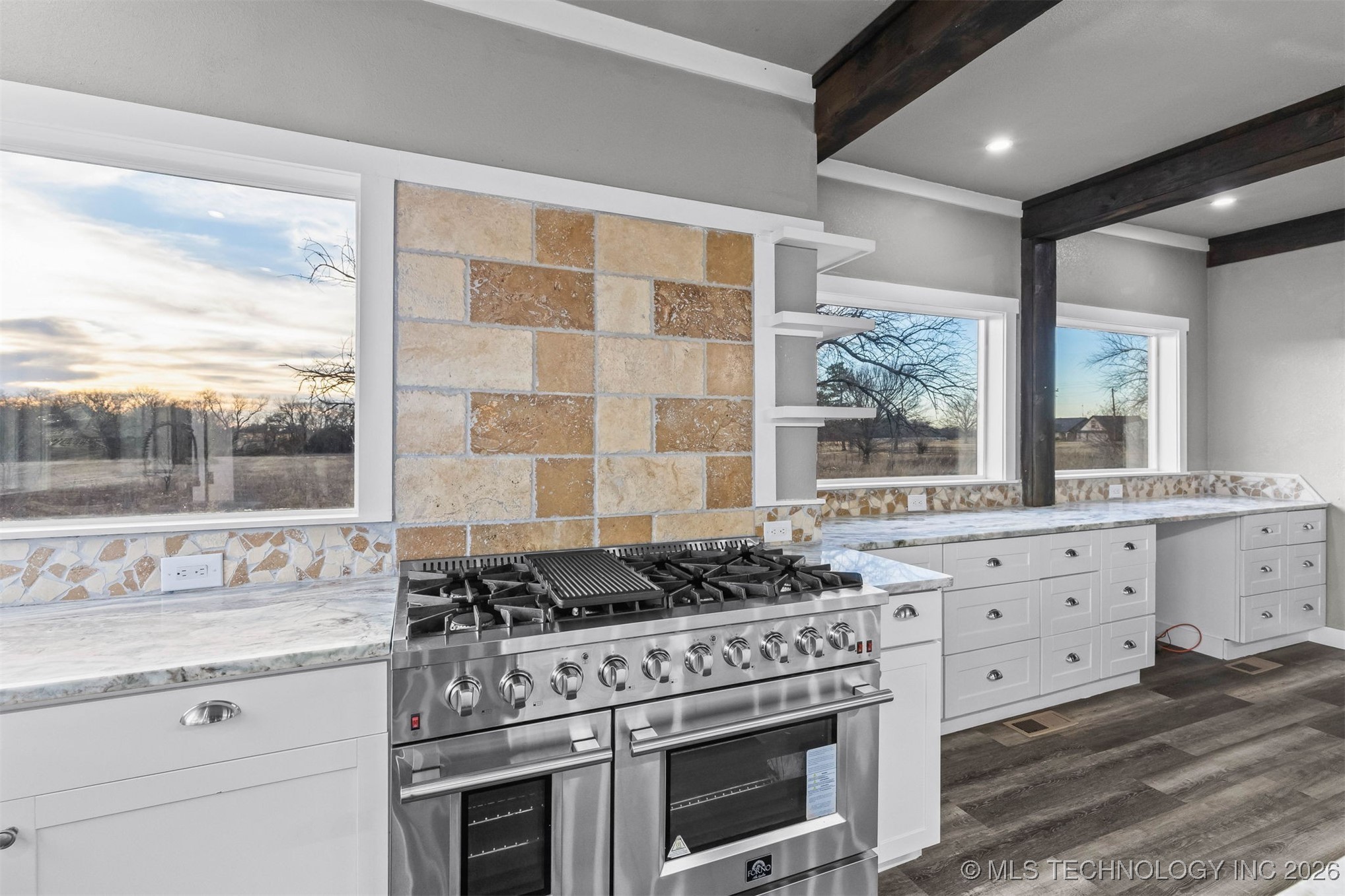 7810 State Road 70 E Property Photo 26