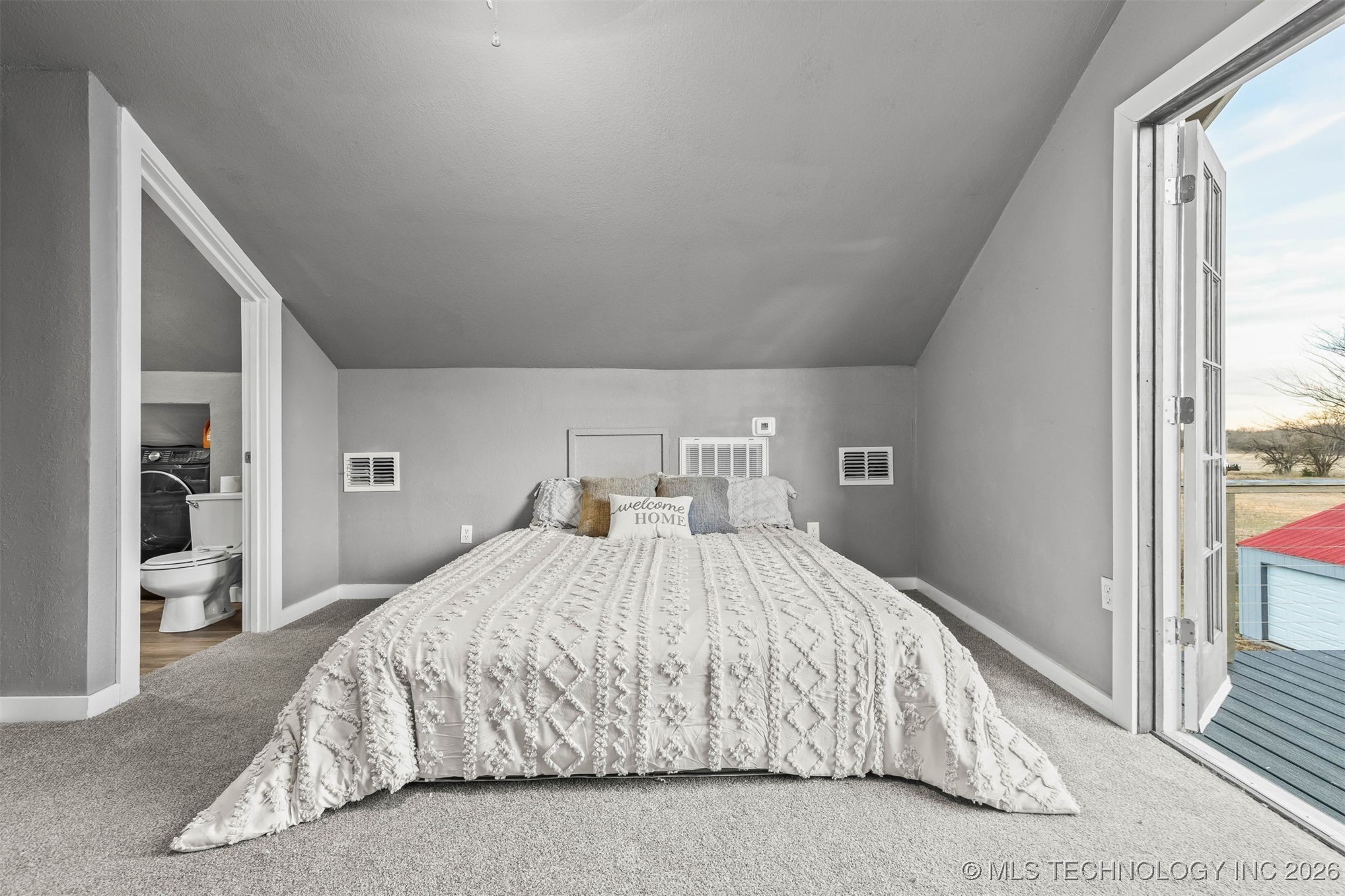 7810 State Road 70 E Property Photo 43