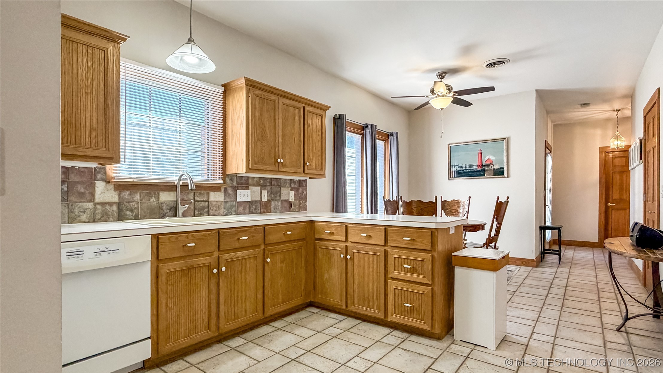 402 Chattanooga Property Photo 12