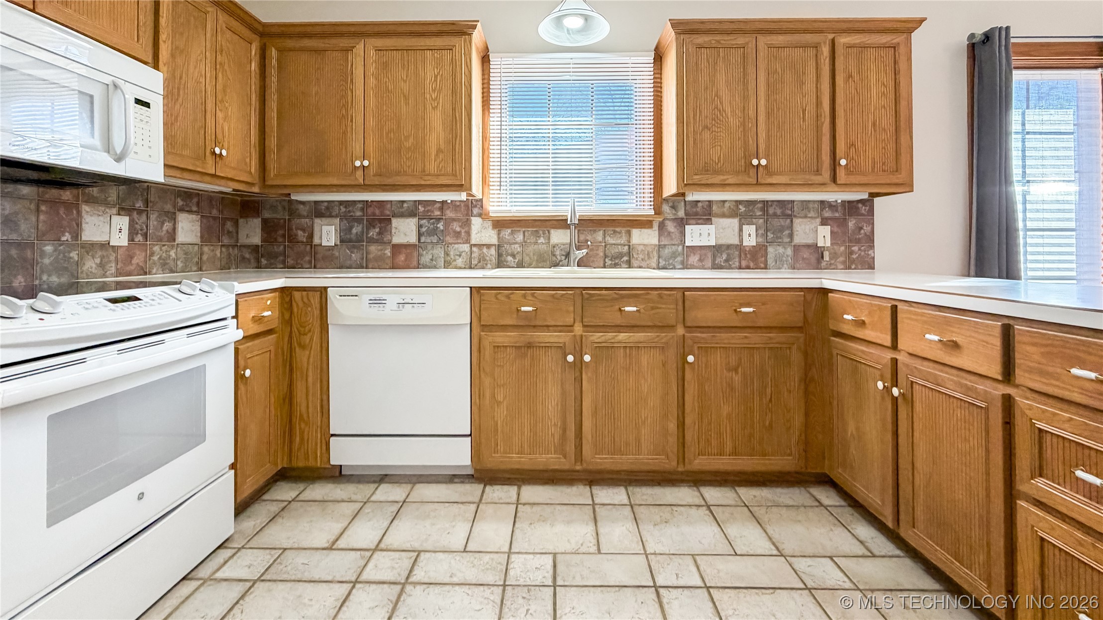 402 Chattanooga Property Photo 14