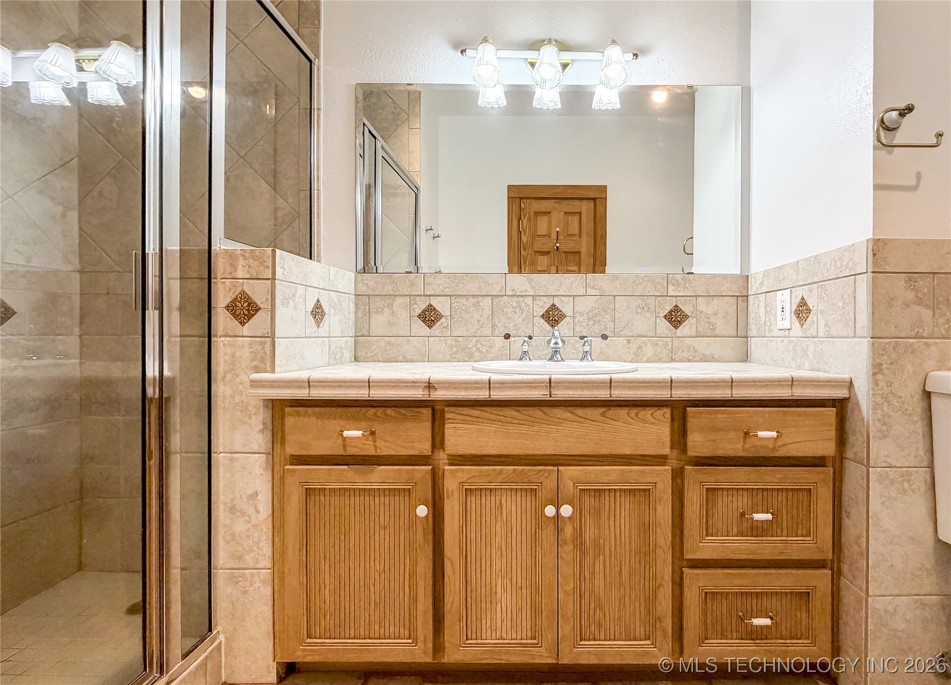 402 Chattanooga Property Photo 28