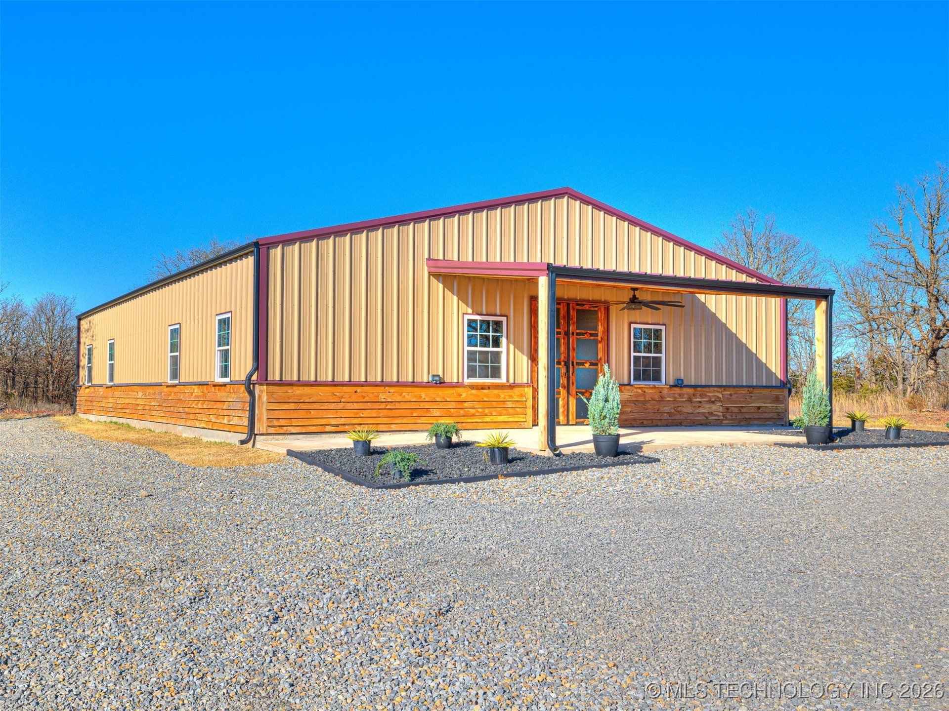 349076 E 840 Road Property Photo 3